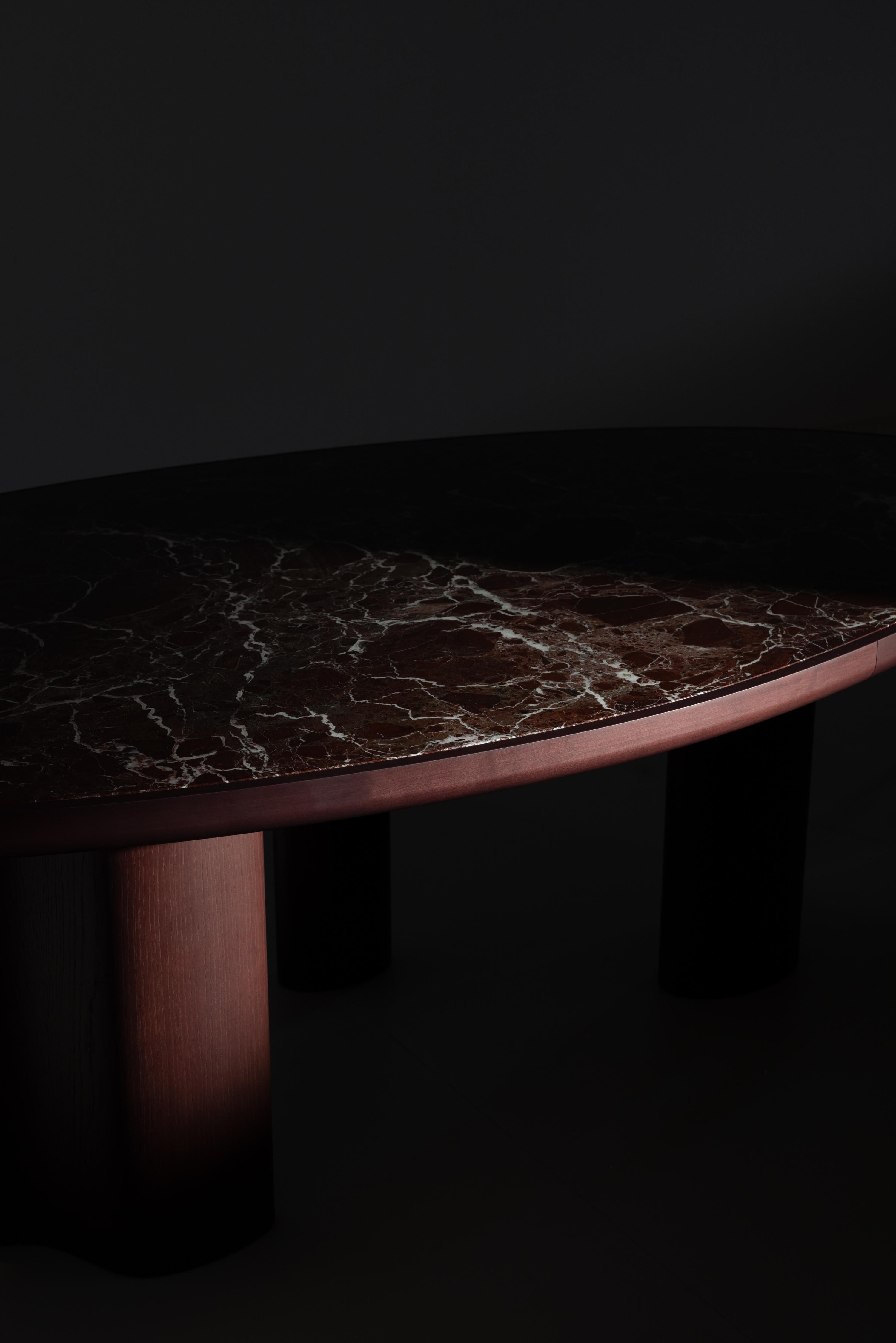 Mesa de Comedor Cerdeira Moderna Ecológica, Mármol Rosso Levanto, Manzana Verde Hecha a Mano en venta 7
