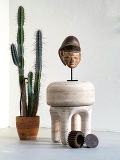 Taburete Moderno Orgánico Escultura de Mesa en Travertino - Estilo Wabi Urbano