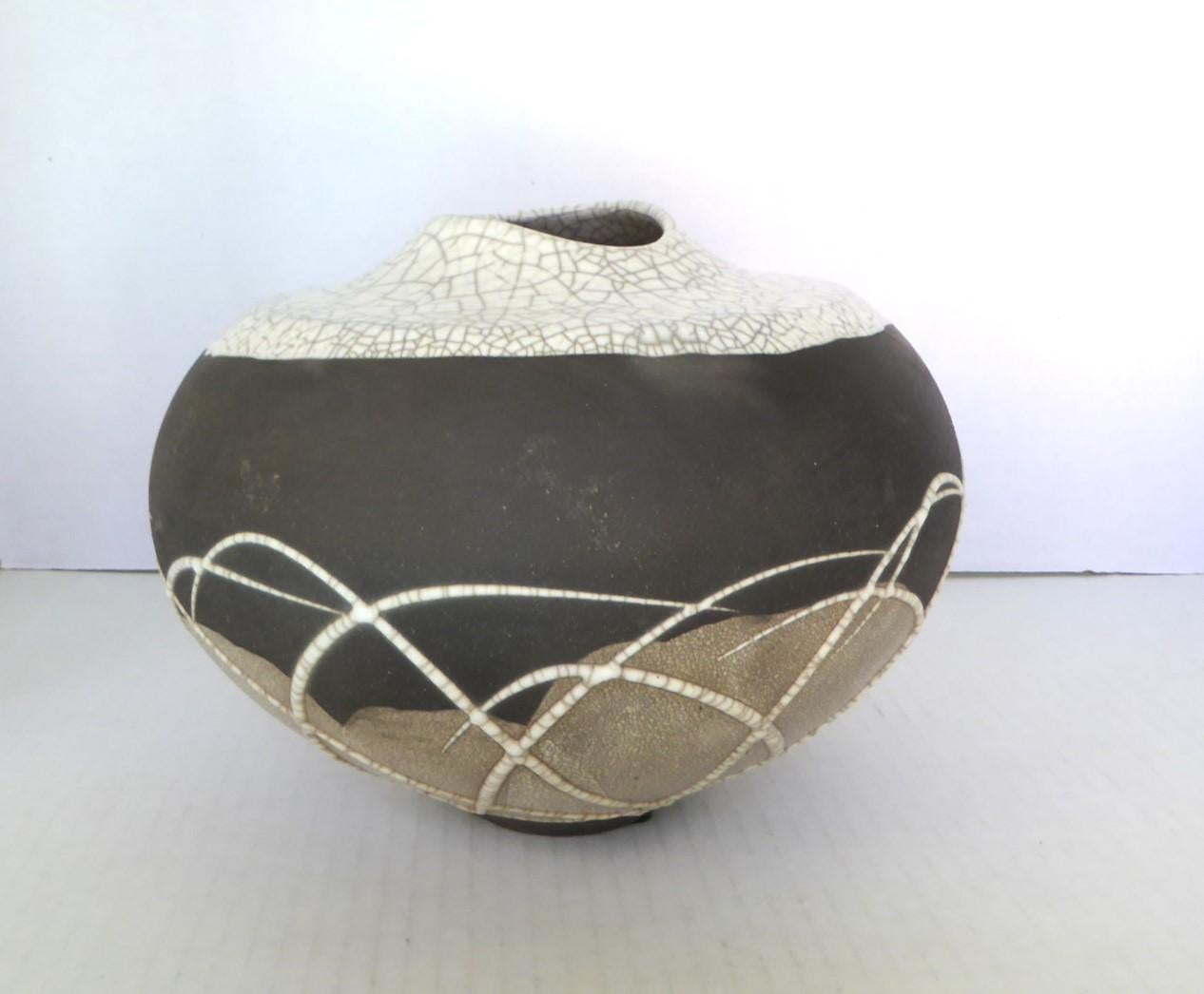 American Organic Modern Crackle Glaze Raku Pottery Vase by Tony Evans 1970s California For Sale
