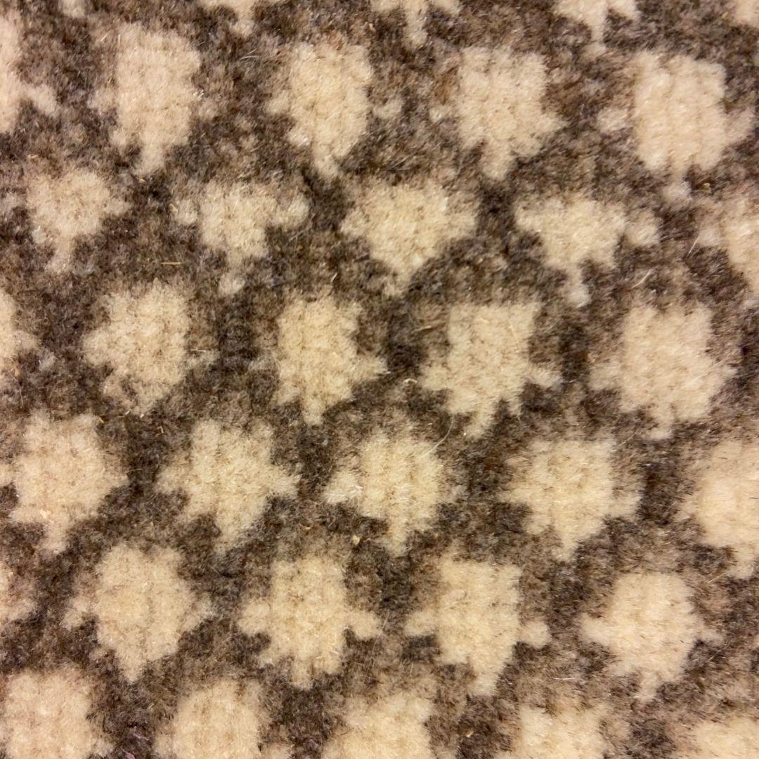 Tappeto di lana organico moderno crema e grigio, 2' x 3' In condizioni Nuovo in vendita a New York, NY