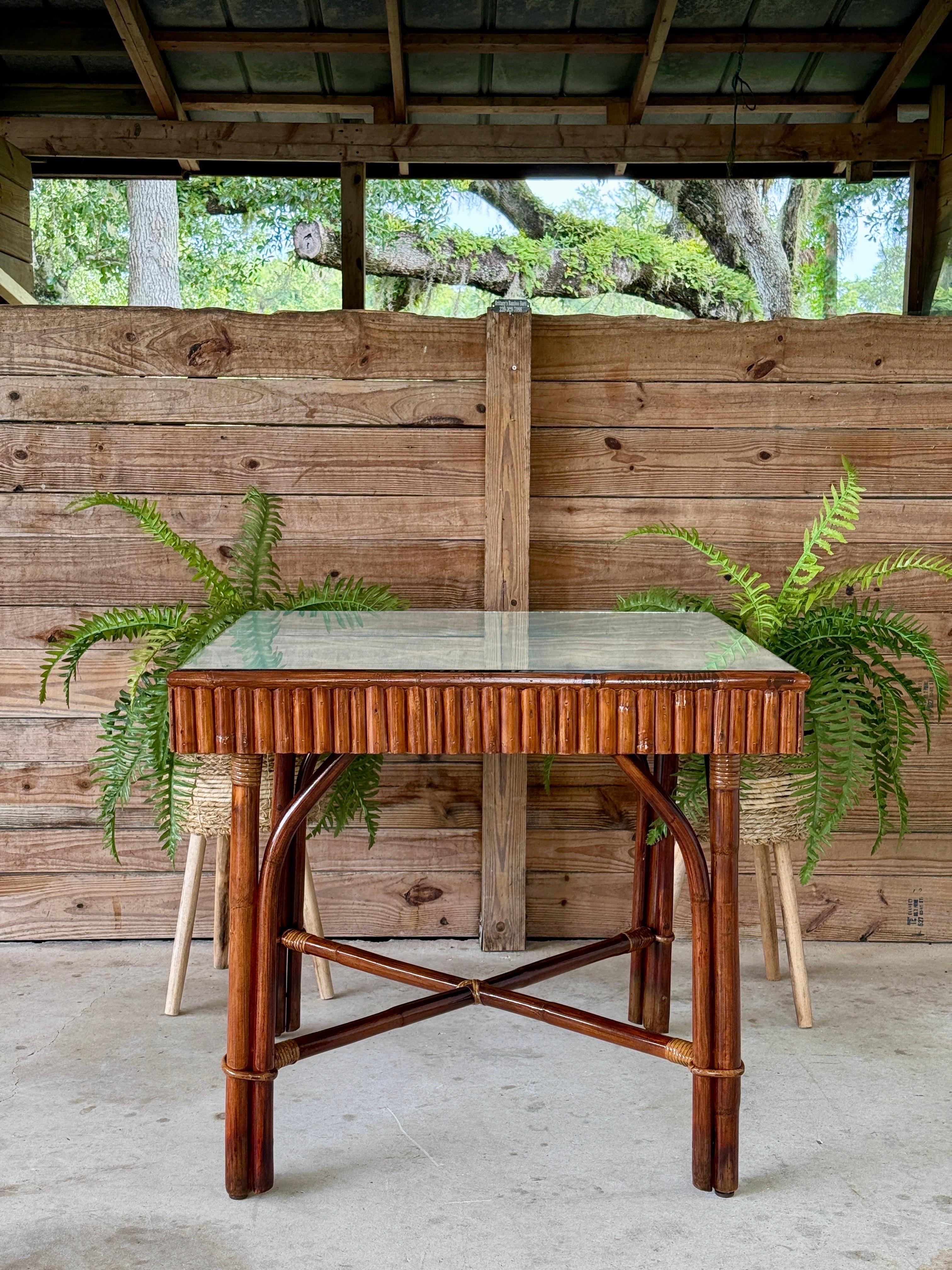 Tavolo da gioco moderno organico in rattan spaccato su misura con piano sollevabile, tessuto Thibaut Grasscloth in vendita 10