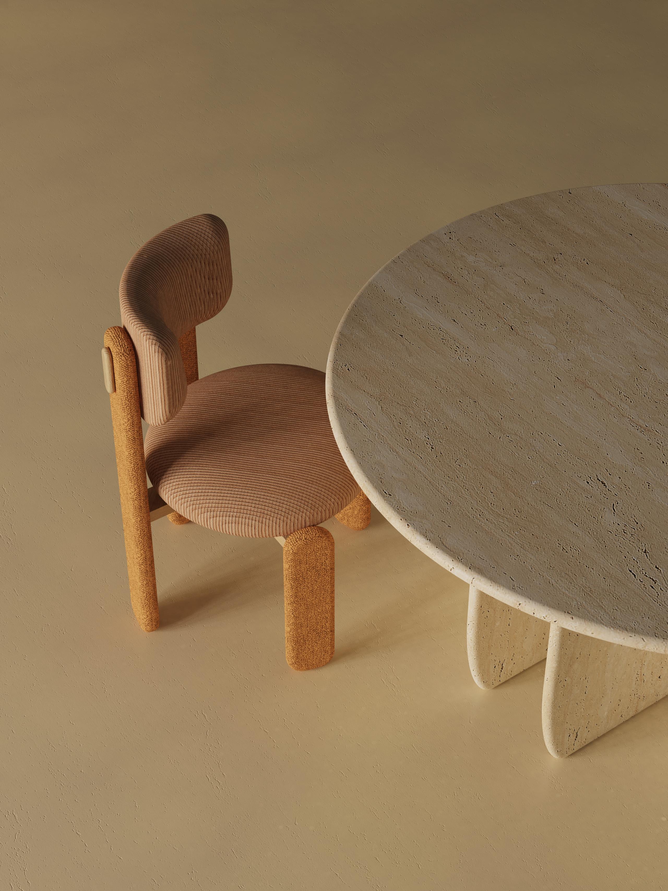 Portugais Table de salle à manger organique Catus en bois laqué jaune sable en vente