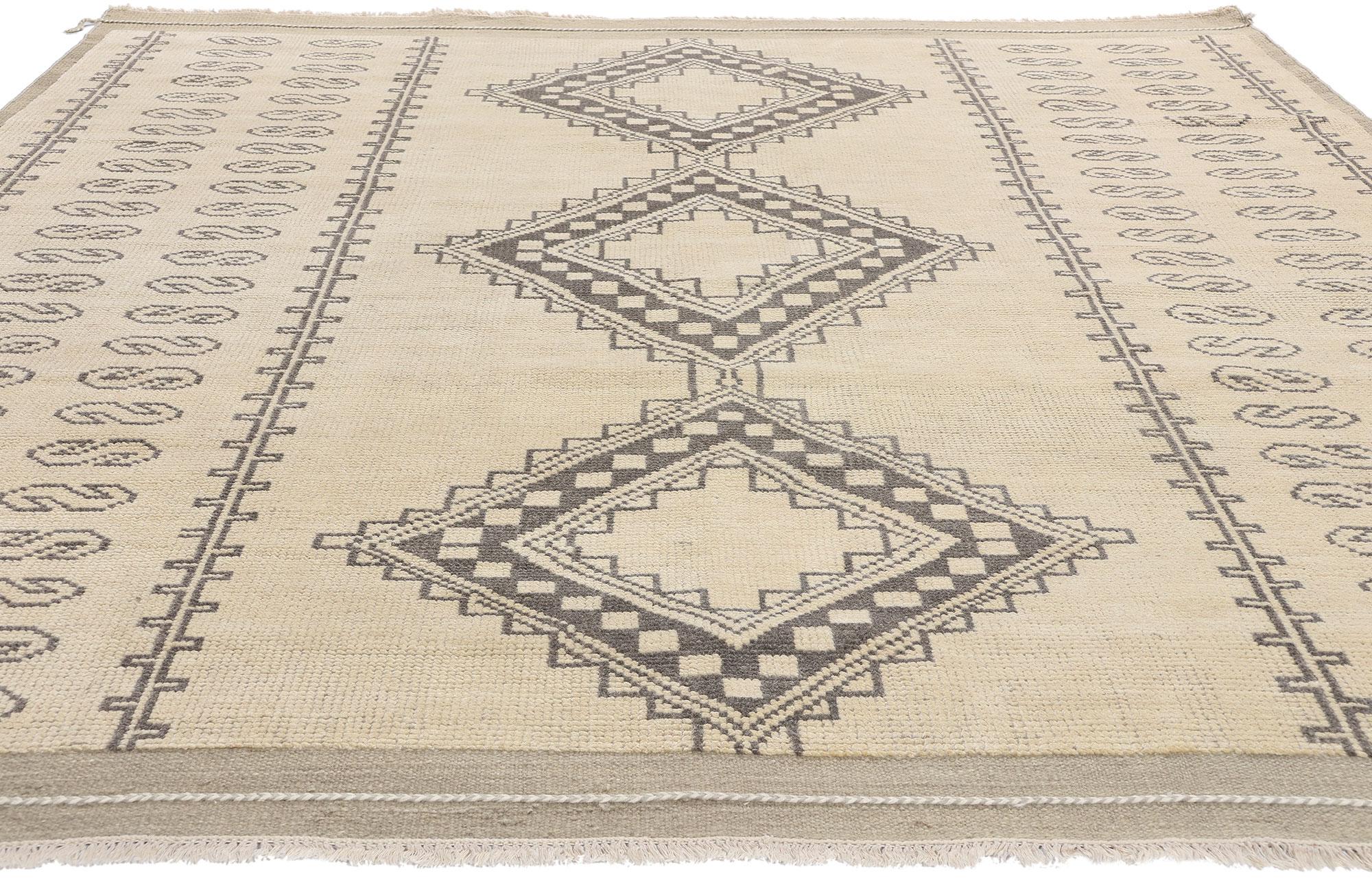 Pakistani New Organic Modern Earth-Tone Moroccan Rug with Transitional Style For Sale