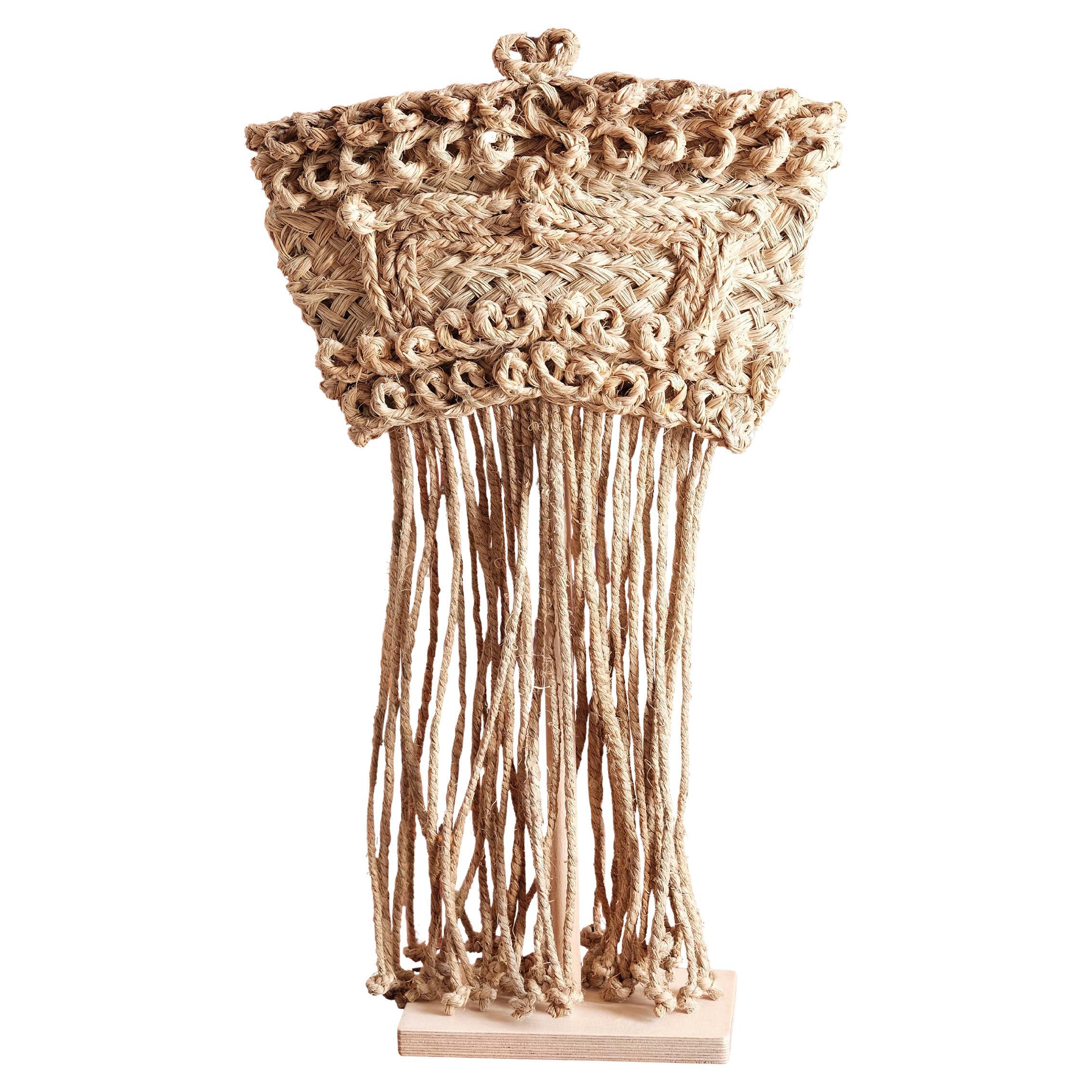 Verzierungen des Hirschkopfes - Figurative Skulptur spanisches kulturelles Ikon, goldene Farbe