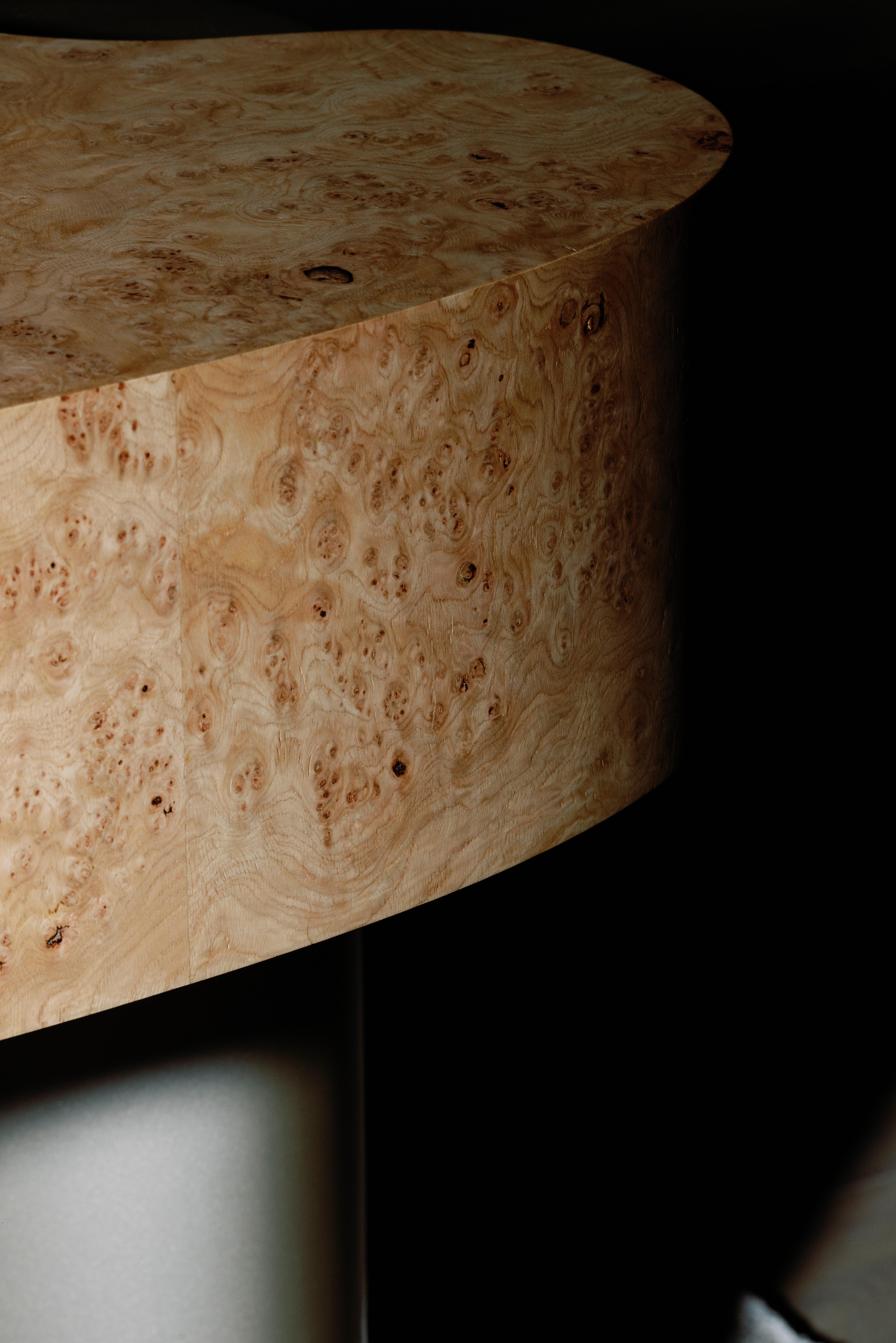 Organic Modern Formosa Console Table, Oak Root, Lacquer, Handmade by Greenapple For Sale 4