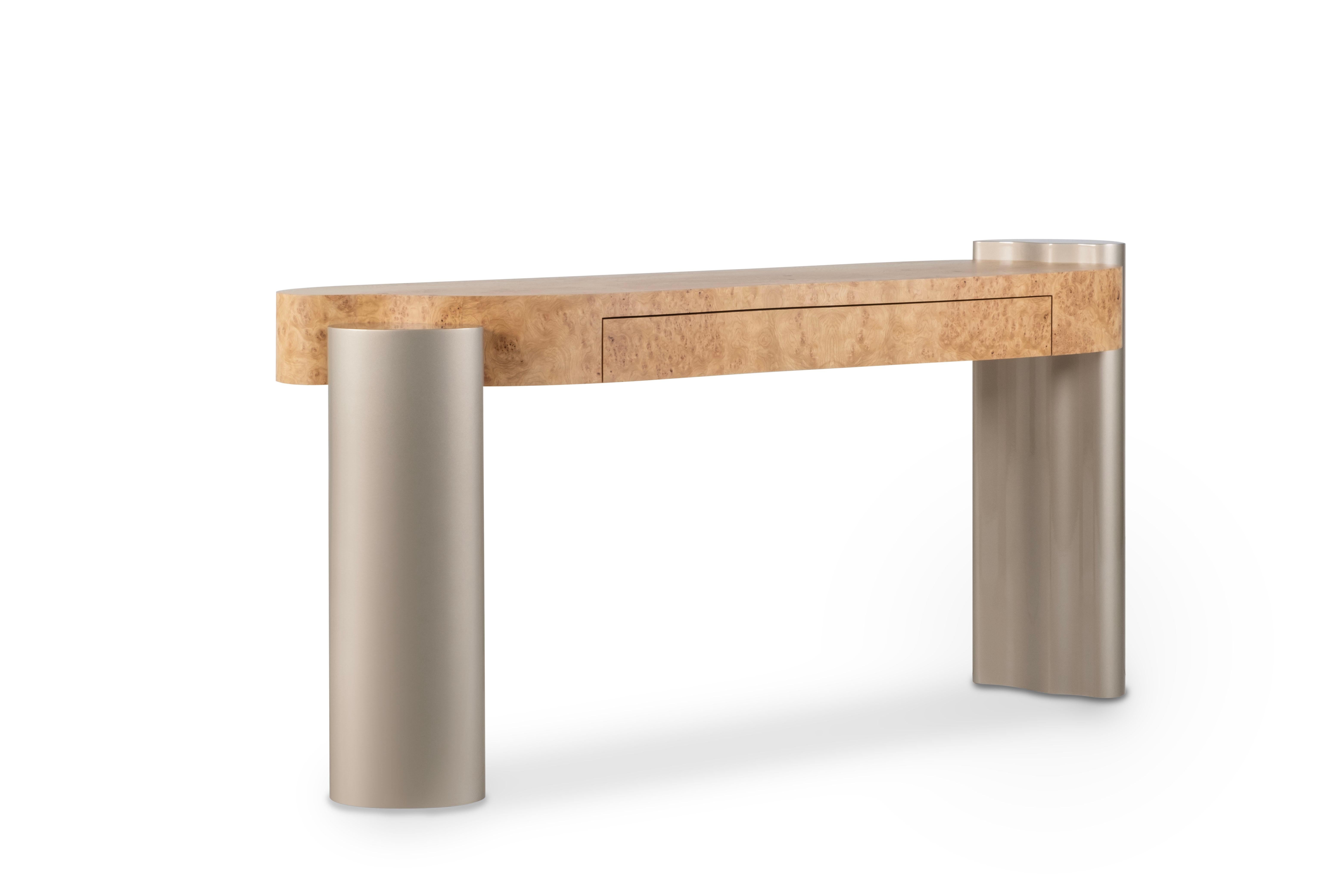 Hand-Crafted Organic Modern Formosa Console Table, Oak Root, Lacquer, Handmade by Greenapple For Sale