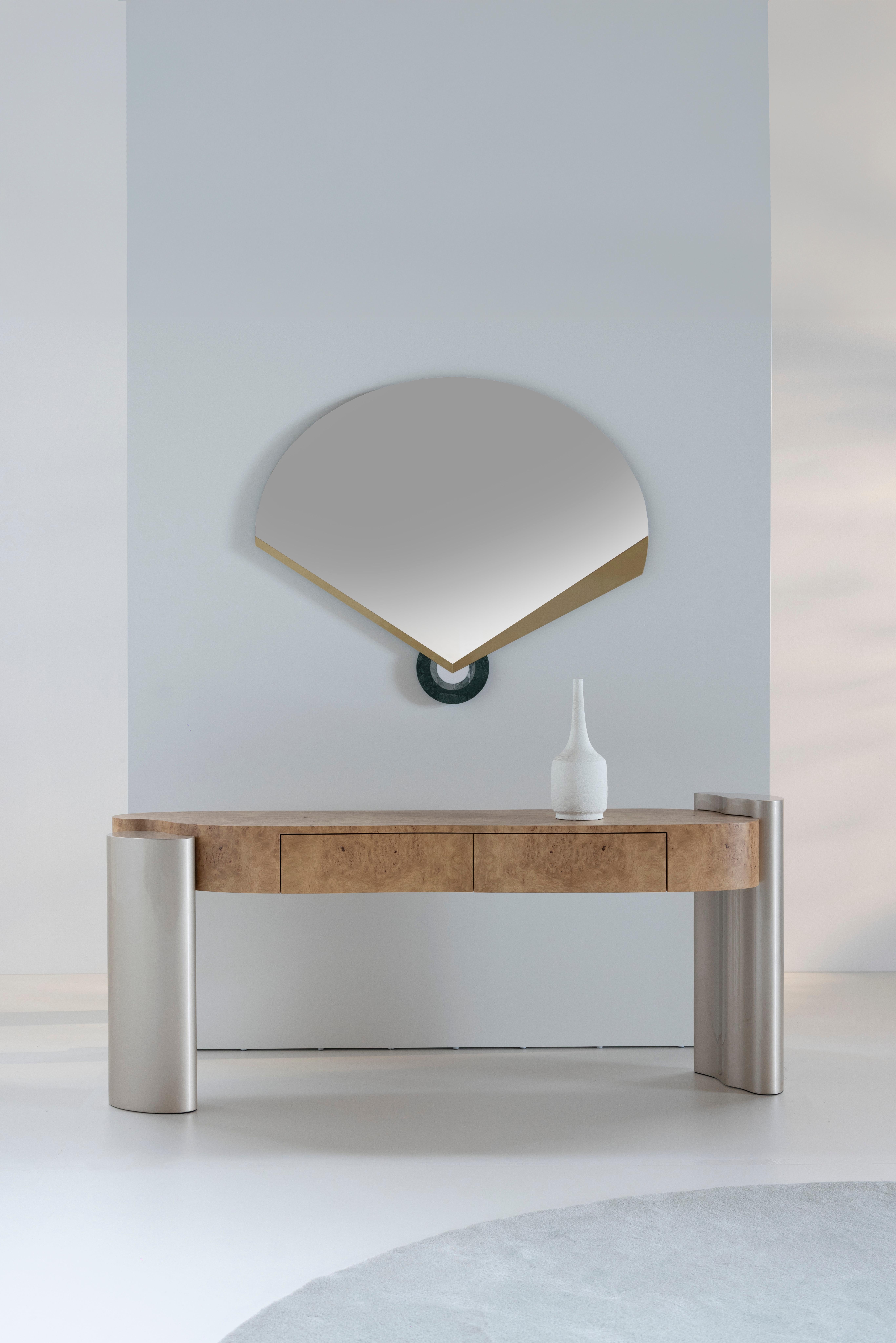 XXIe siècle et contemporain Table console moderne organique Formosa, racine de chêne, laquée, fabriquée à la main par Greenapple en vente
