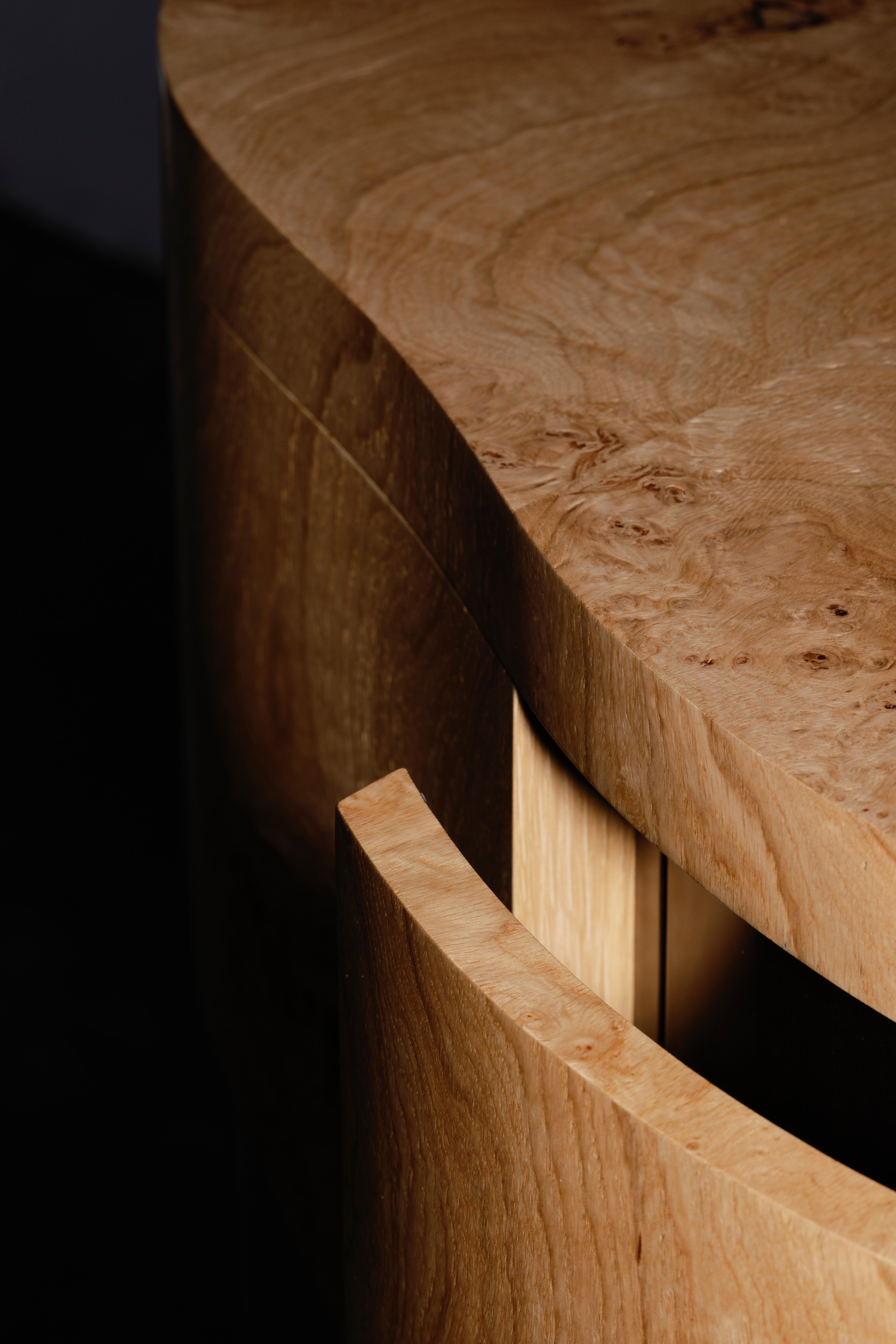 Organic Modern Formosa Console Table, Oak Root, Lacquer, Handmade by Greenapple For Sale 2
