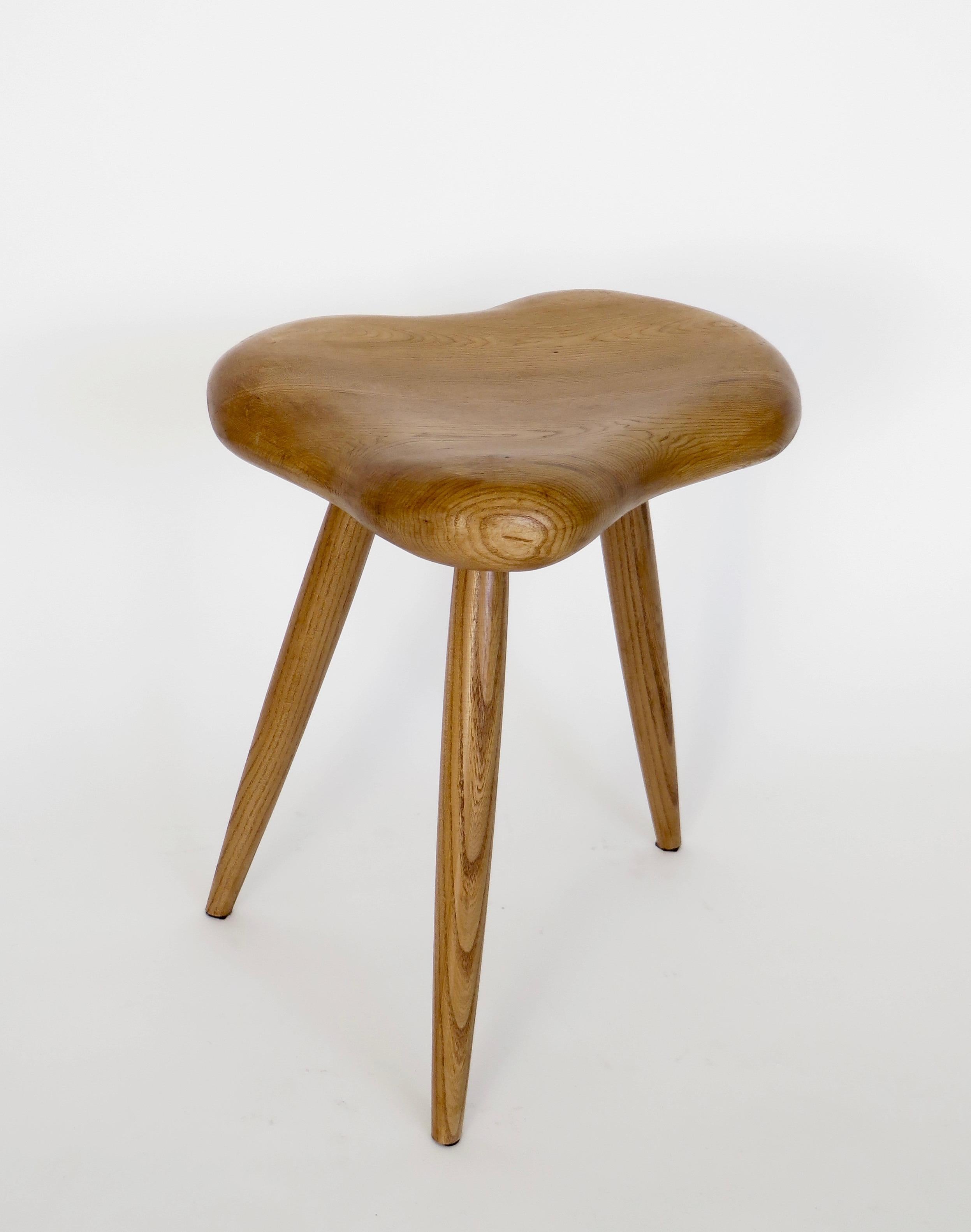 Organic Modern Freeform French Elm Wood Stool In Good Condition In Chicago, IL