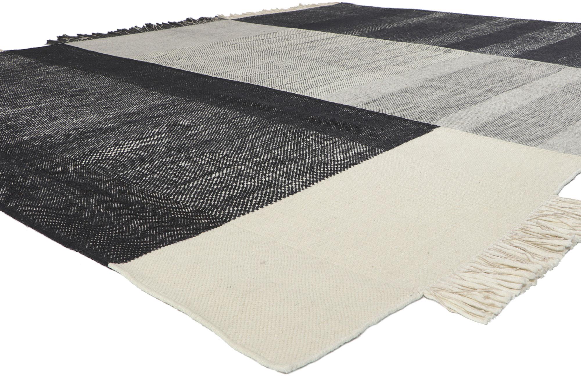 30902 Organic Modern Indian Kilim Rug, 08'09 x 12'00.
​Natural elegance meets timeless style in this handwoven organic modern indian kilim rug.​
In the style of Tres Rug from Nanimarquina.
Abrash.
Handwoven wool.
Made in India.
Measures: 08'09 x