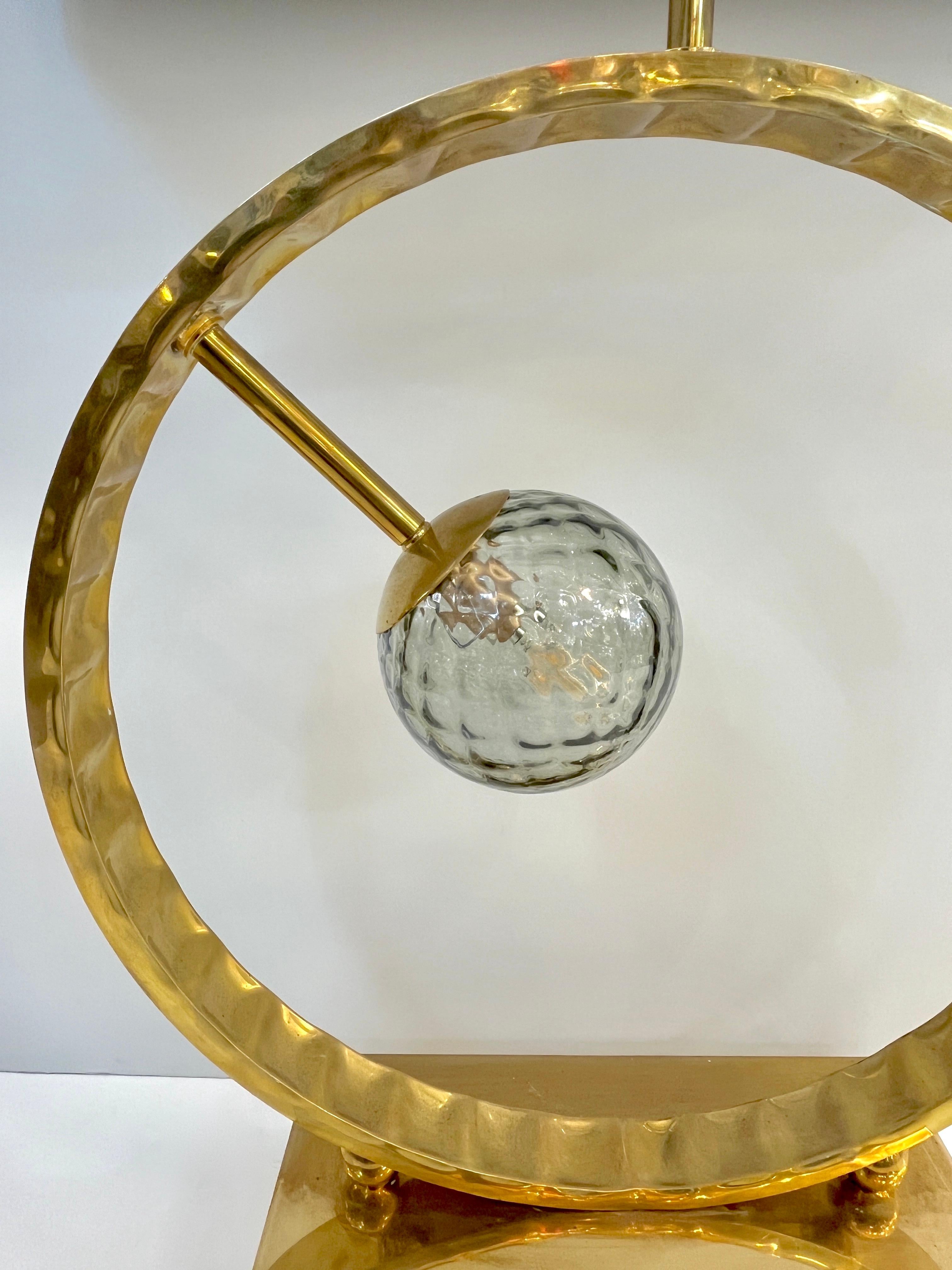 Organic Modern Italian Monumental Brass & Smoked Murano Glass Round Table Lamp For Sale 3