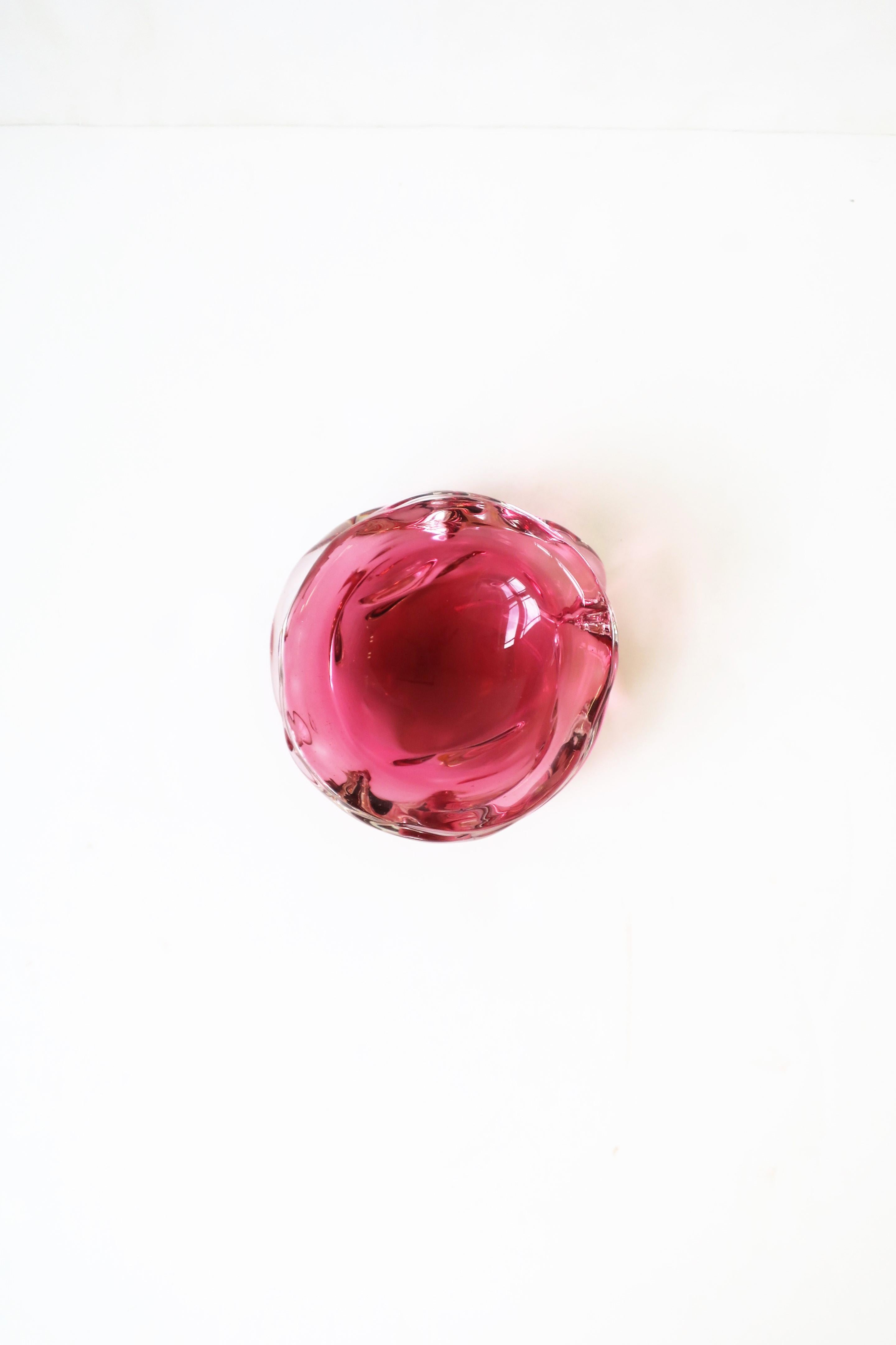 murano pink glass bowl