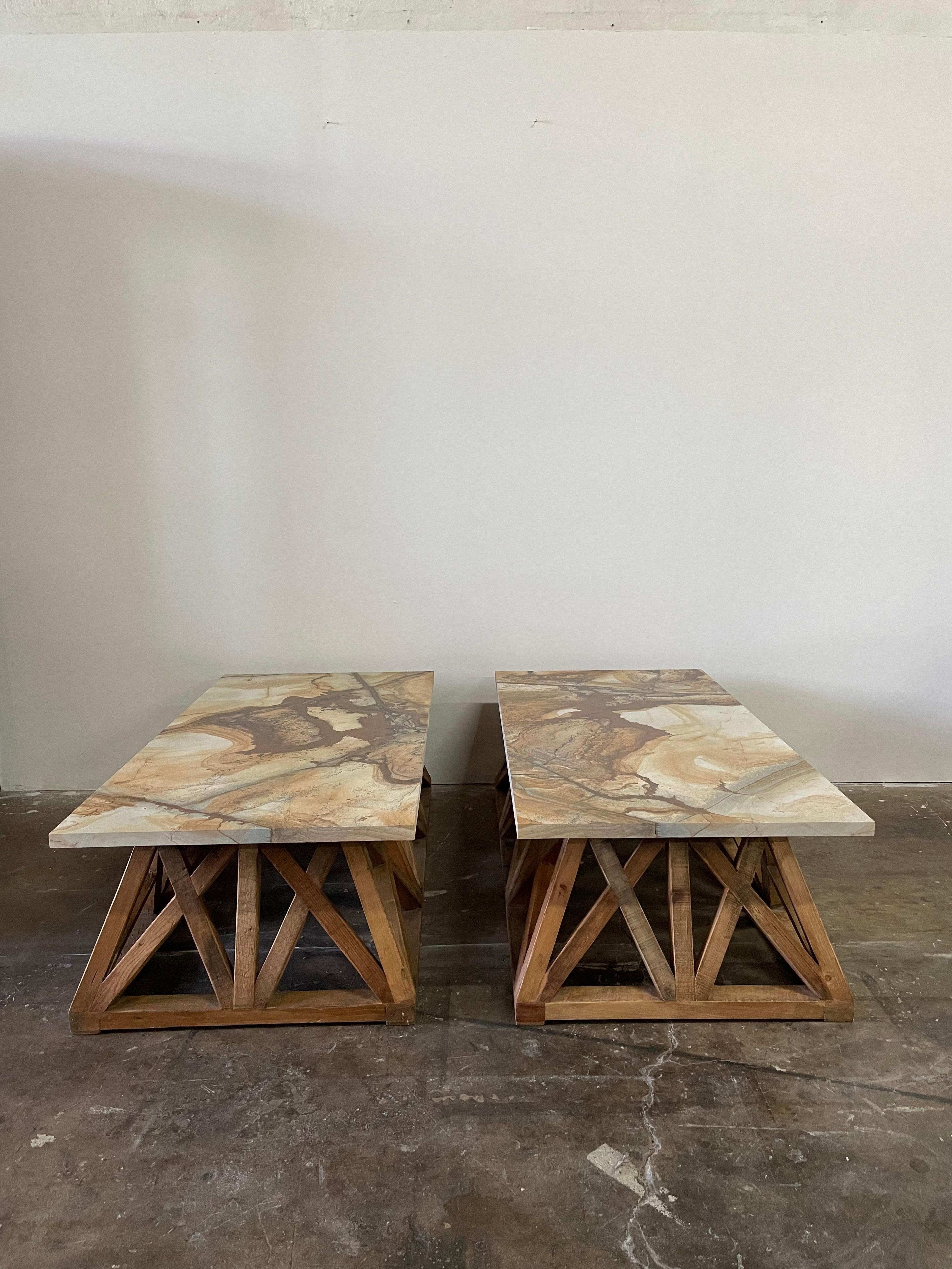 Organic Modern Lattice Wood Base with Marble Top Coffee Table In Good Condition For Sale In North Miami, FL