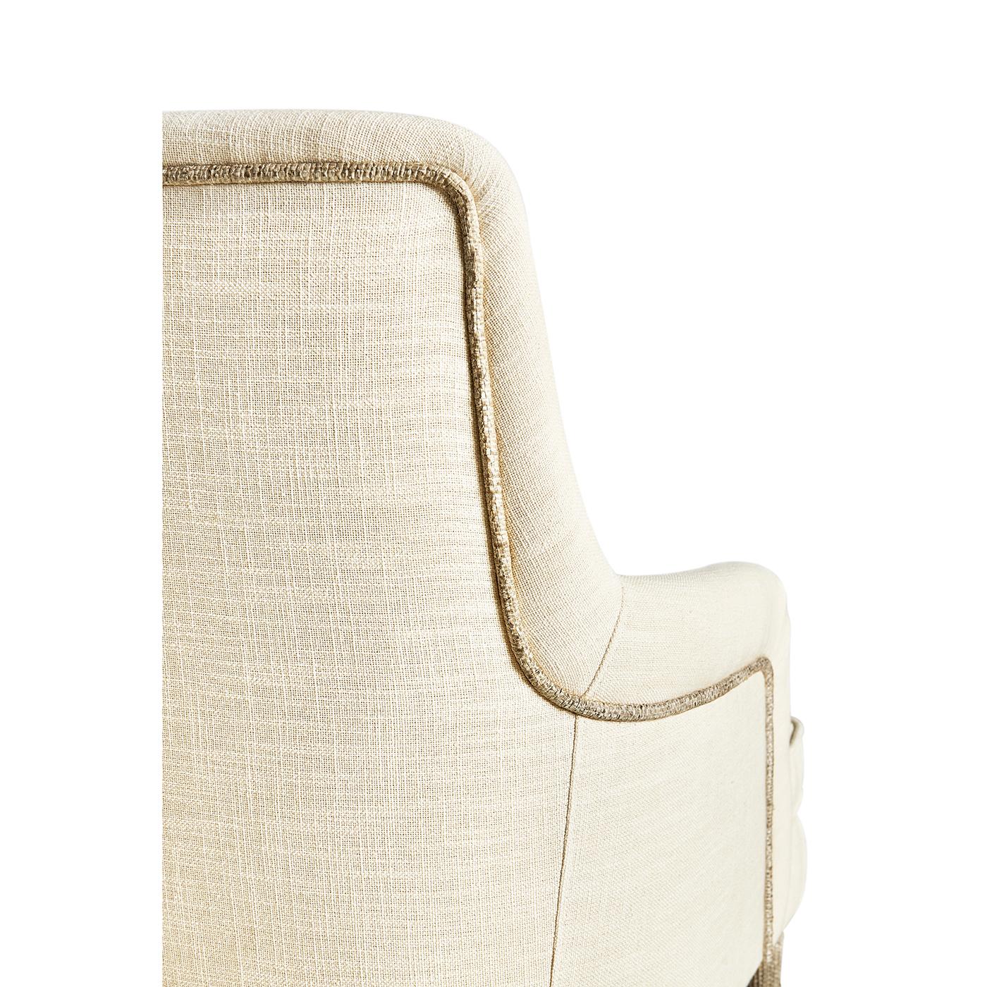 Sillones modernos tapizados en lino orgánico (set de 2) en Nuevo estado para la venta en Westwood, NJ