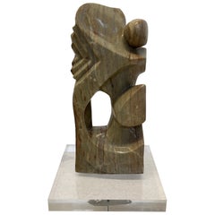 Escultura moderna orgánica de mármol sobre base de lucita, años 90