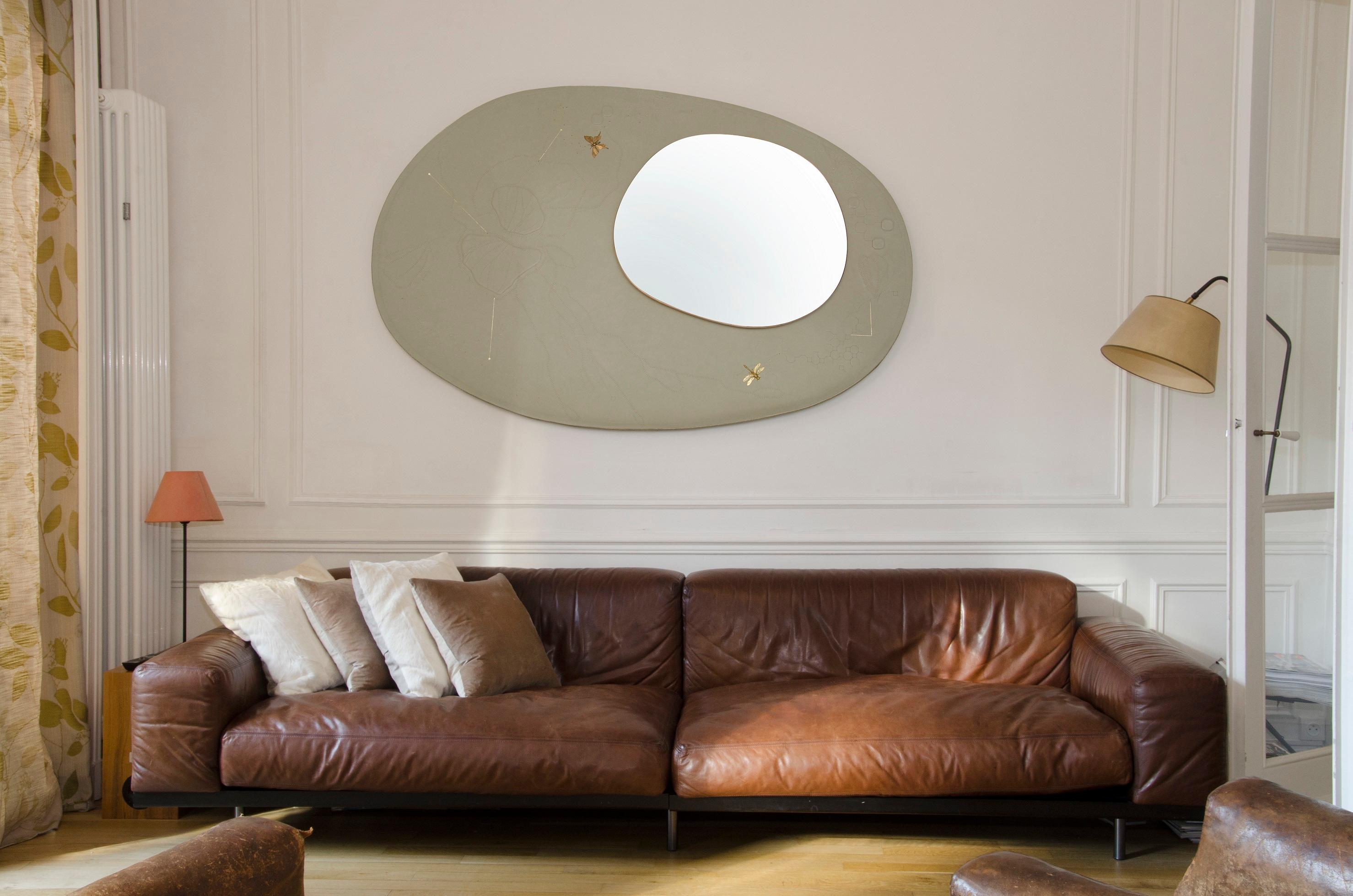 Organic Modern Mastic Beige Leather Mirror, France In New Condition For Sale In Paris, FR