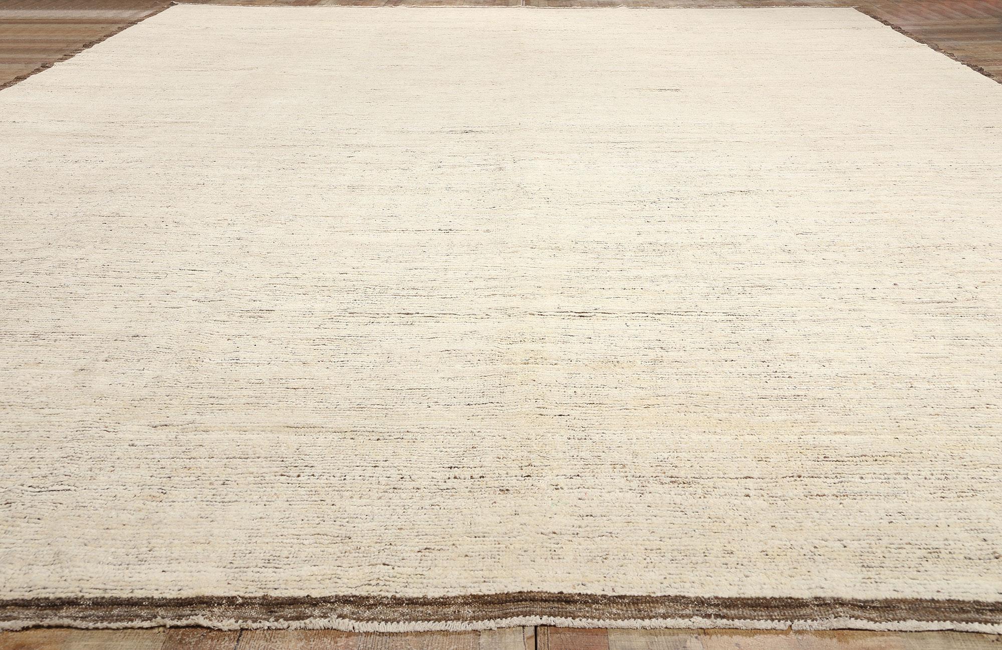 Marokkanischer minimalistischer Teppich der Organischen Moderne, Tranquil Japandi Meets Cozy Cohesiveness (Wolle) im Angebot