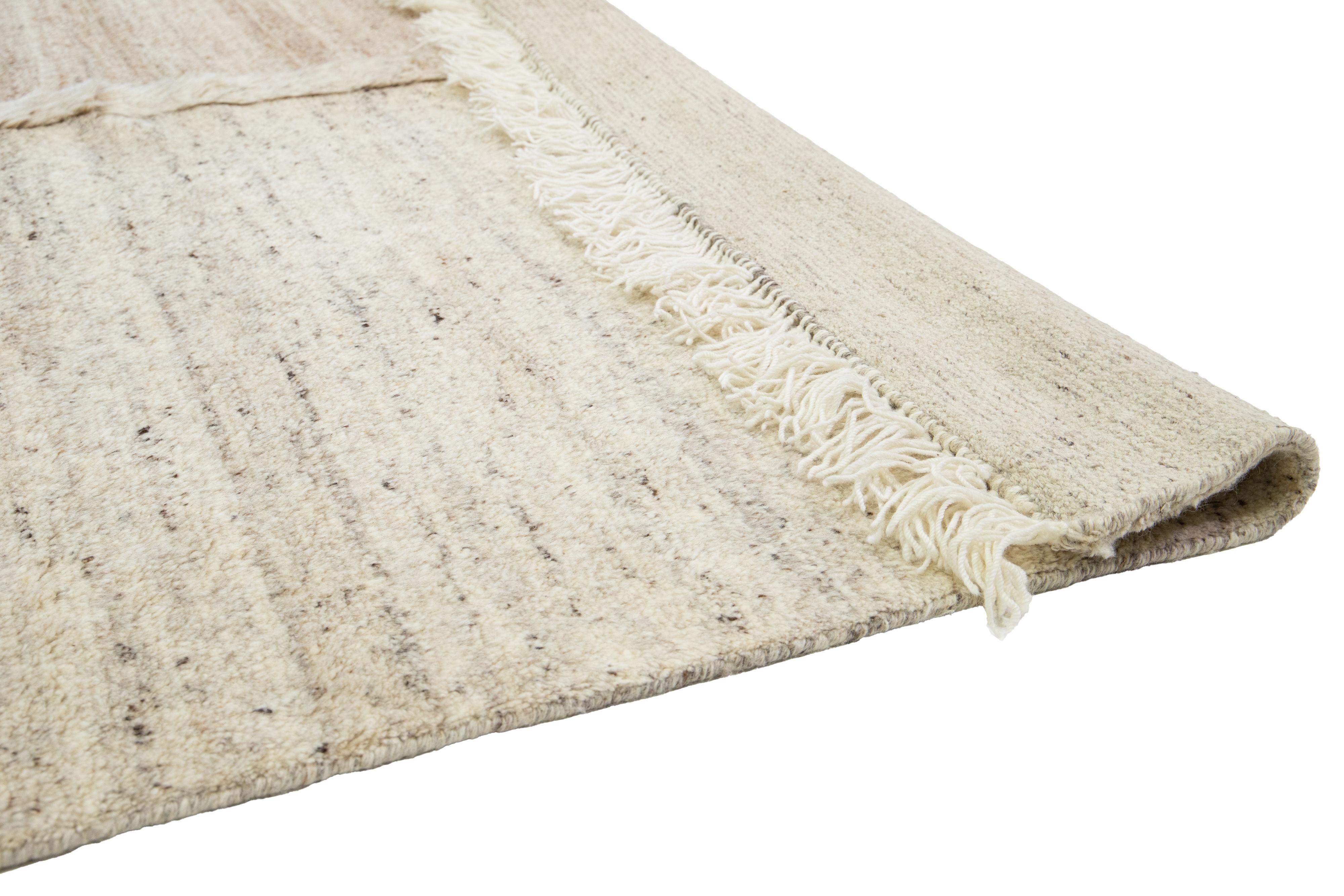 Organic Modern Moroccan Wool Rug In a Beige and Brown Geometric Design In New Condition For Sale In Norwalk, CT