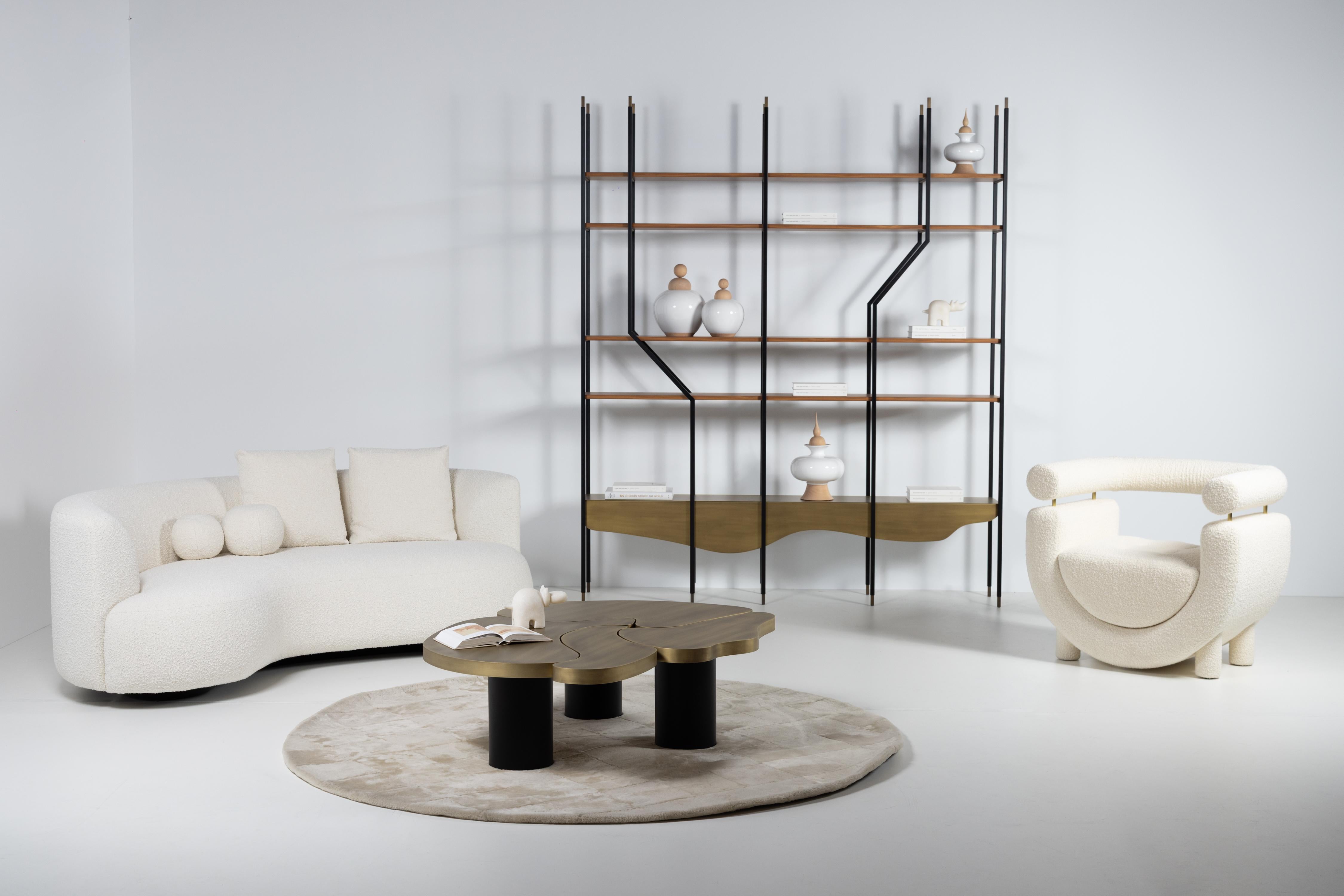 XXIe siècle et contemporain Table basse moderne et organique MyBrain, laiton, ébène, fabriquée à la main par Greenapple en vente