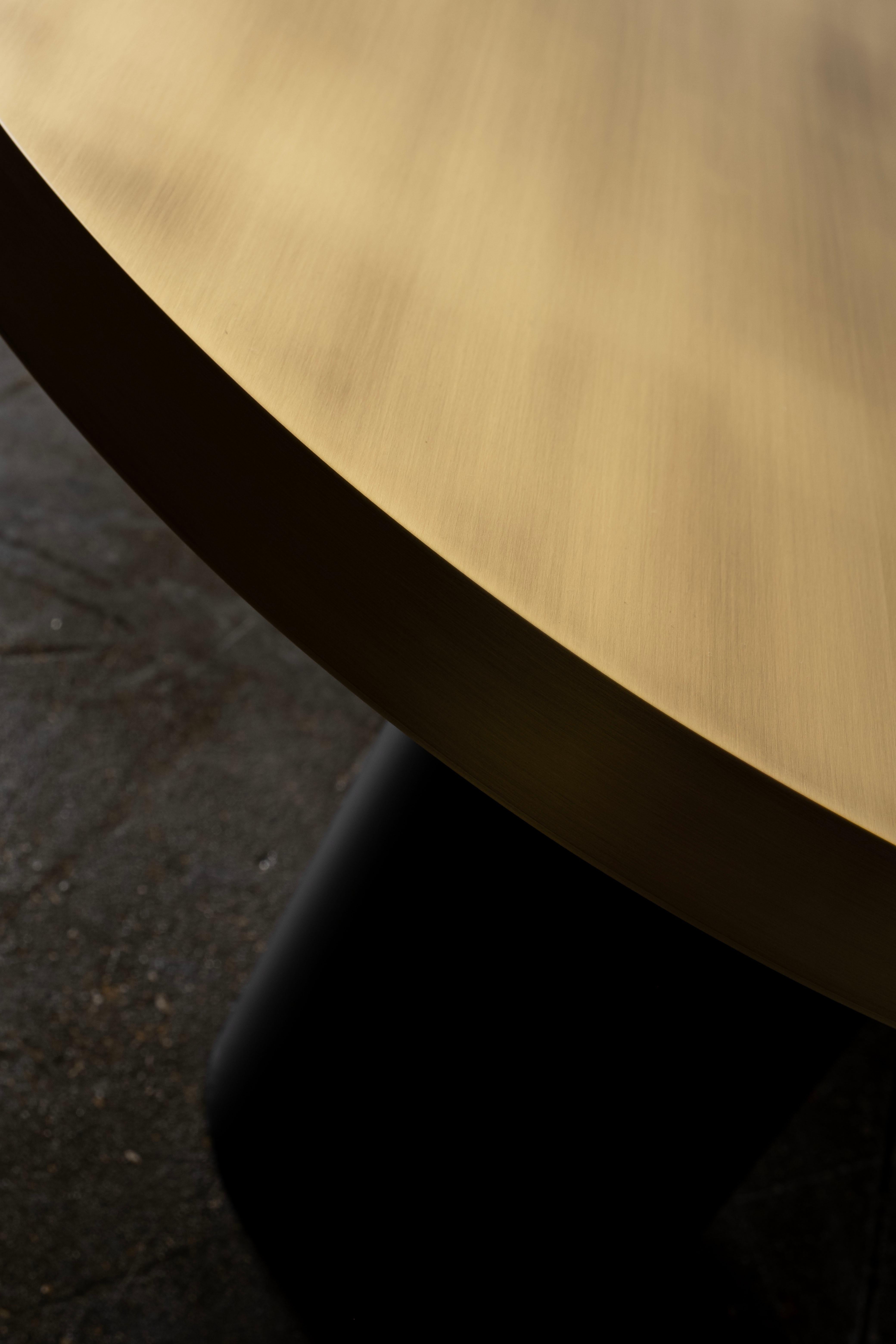 Table basse moderne et organique MyBrain, laiton, ébène, fabriquée à la main par Greenapple en vente 7