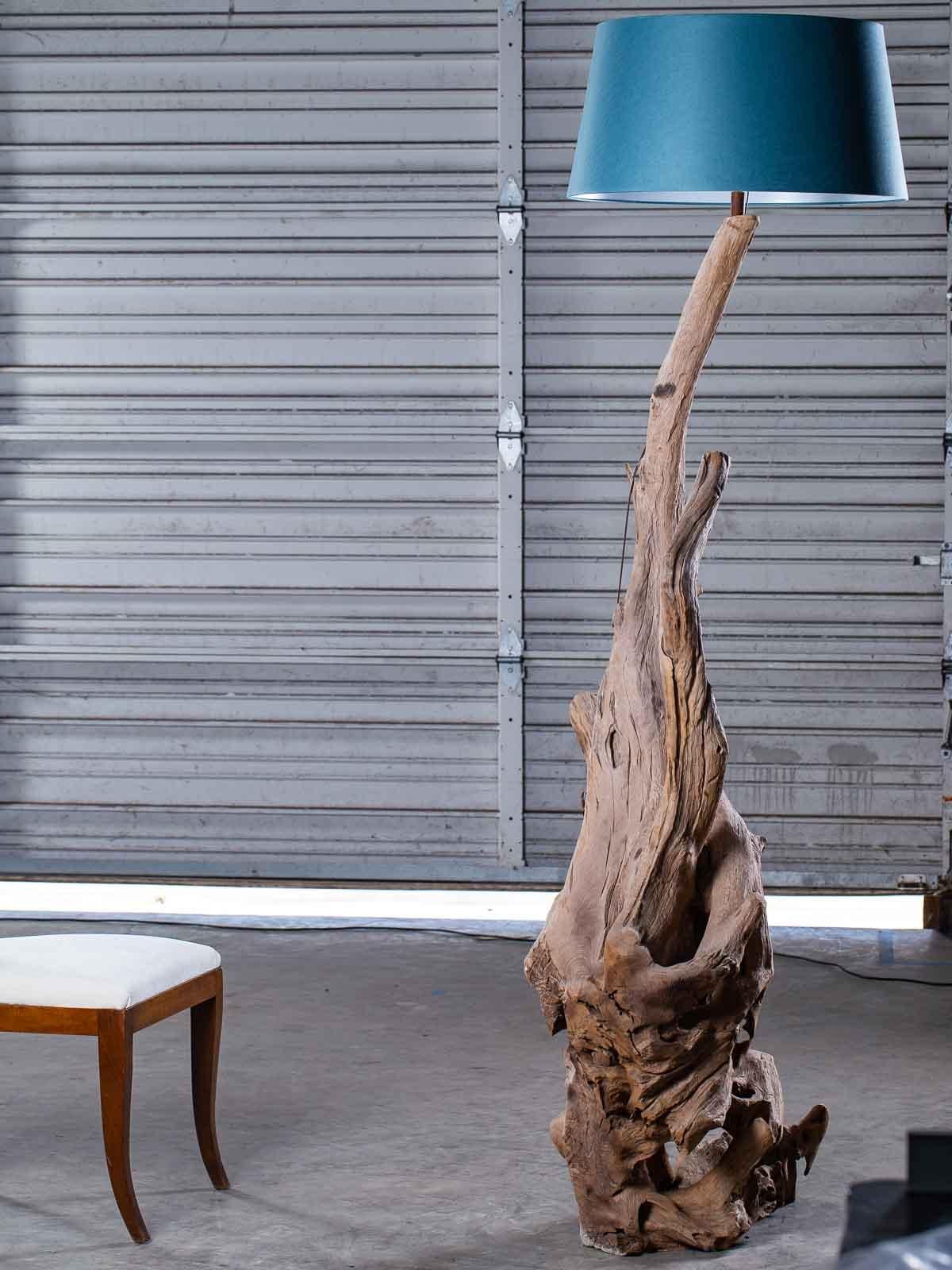 Lampadaire en bois flotté naturel organique et moderne - Abat-jour personnalisé 1