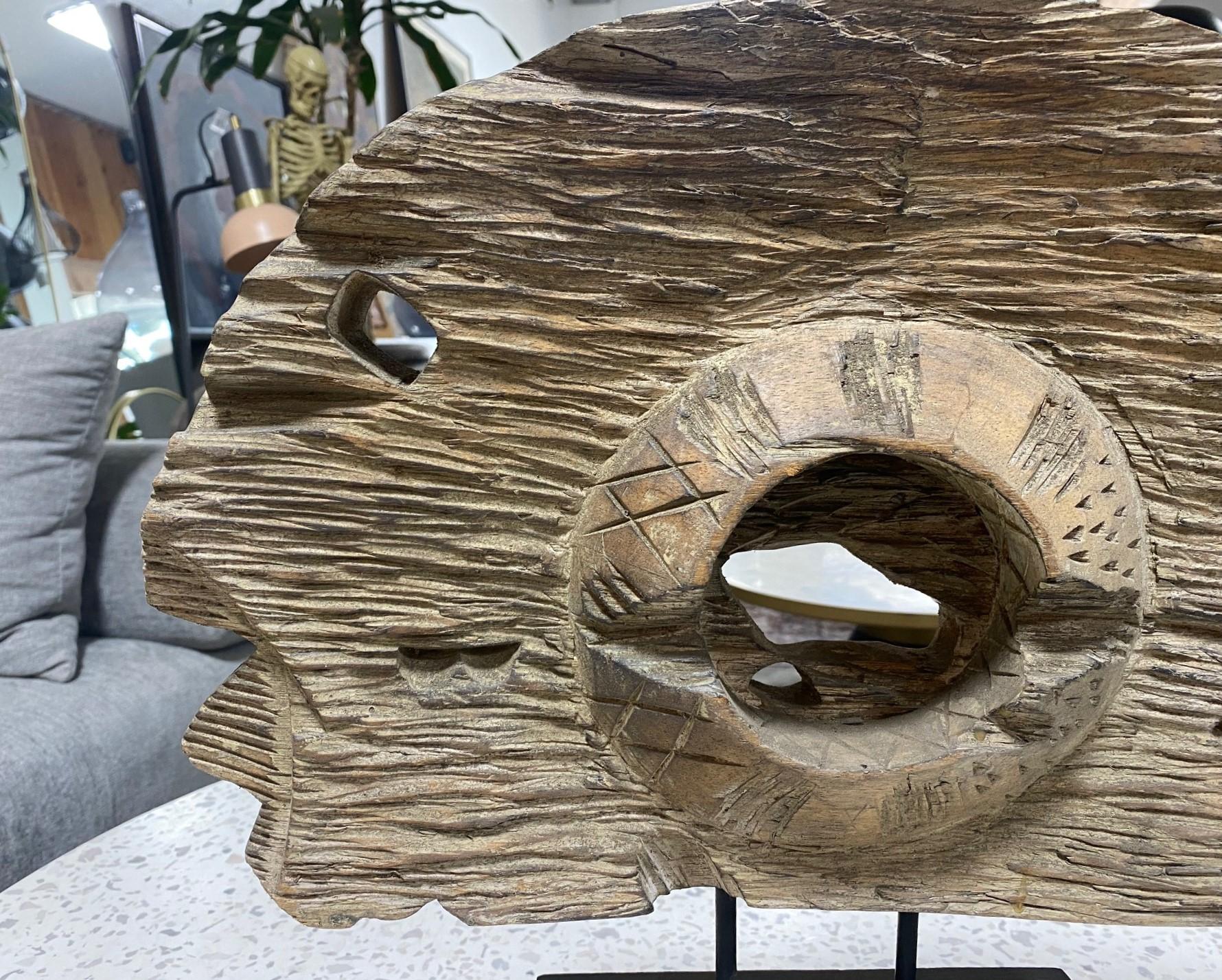 Organic Modern Natural Hand Carved Wood Folk Art Abstract Sculpture on Stand In Good Condition For Sale In Studio City, CA