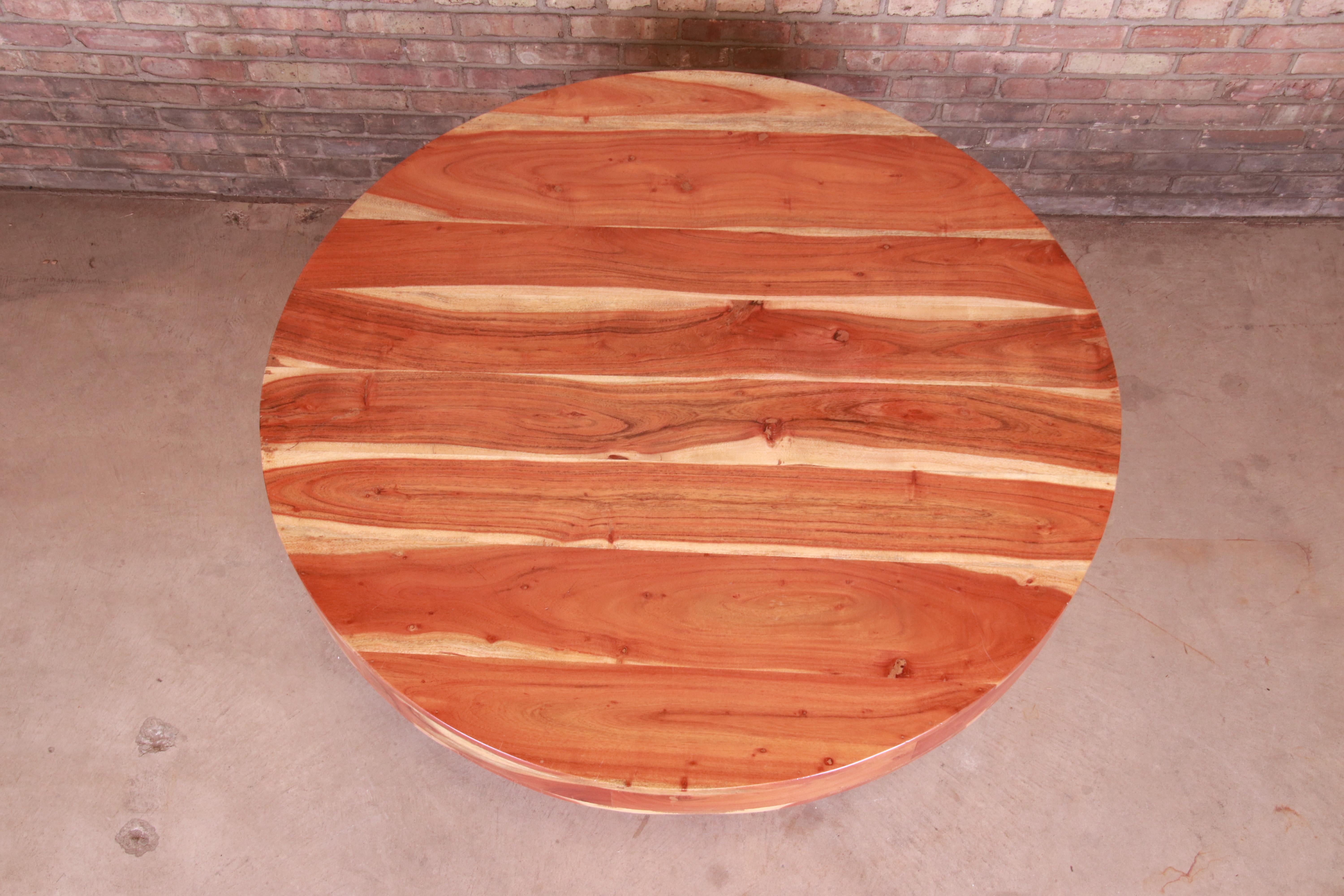Organic Modern Natural Redwood Round Pedestal Dining Table In Good Condition In South Bend, IN