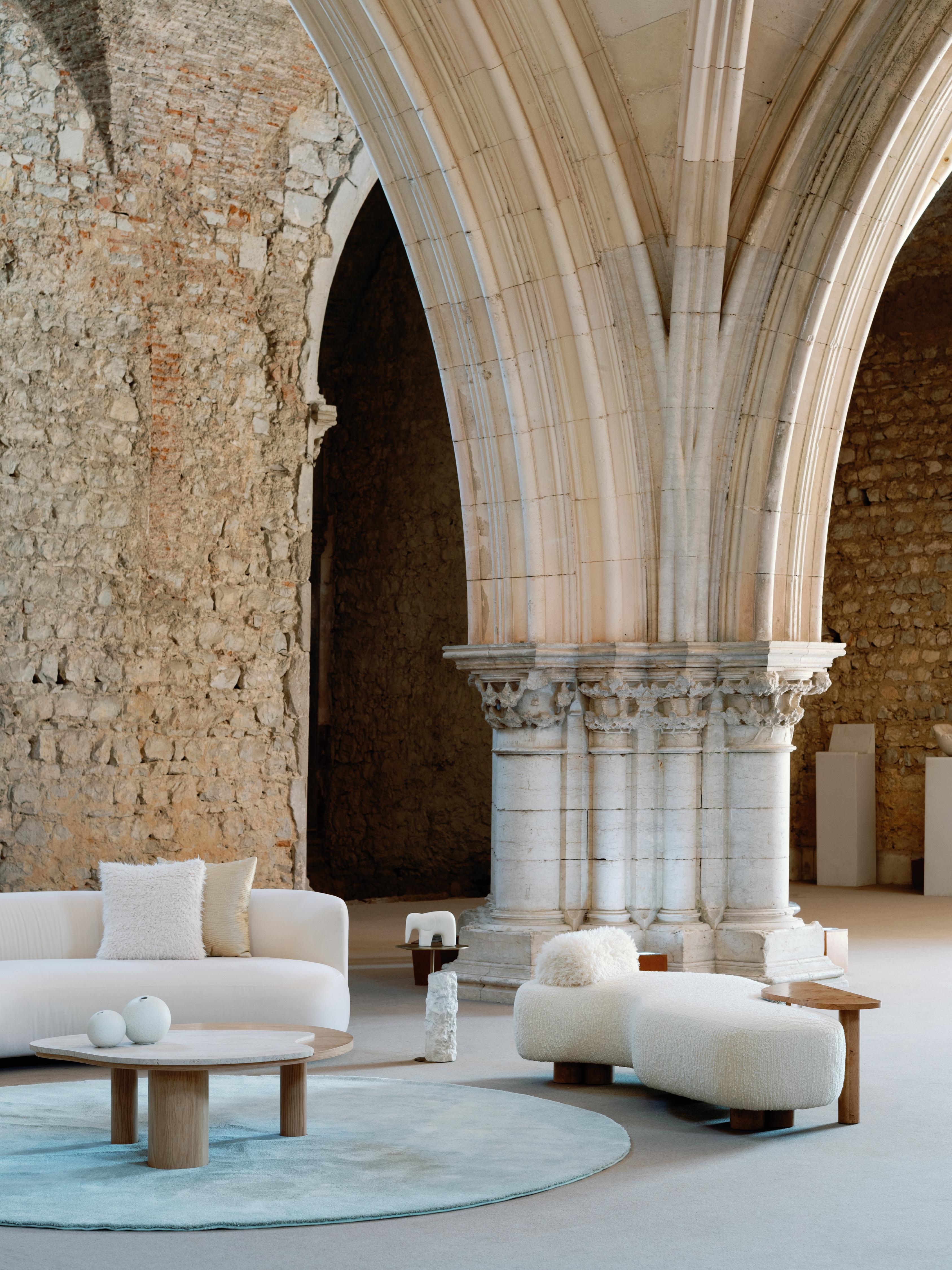 Table d'appoint Pico en marbre Calacatta, fabriquée à la main au Portugal par Greenapple Neuf - En vente à Lisboa, PT