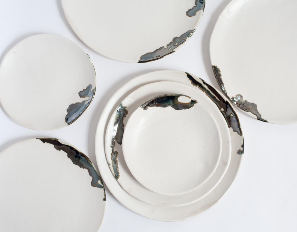 Minimalist Organic Modern Porcelain and Platinum Drip Porcelain Plates For Sale