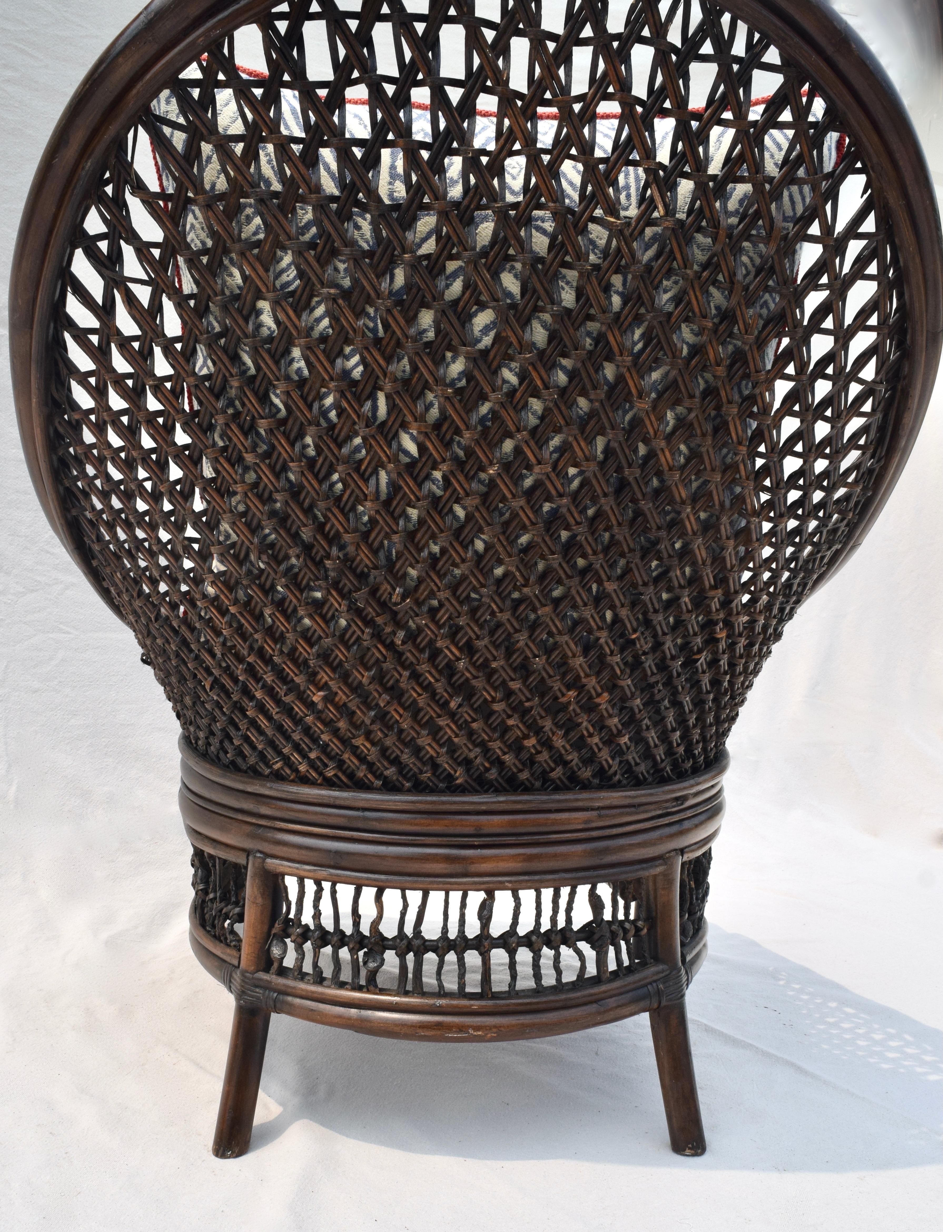 Organic Modern Rattan Fanback Peacock & Curved Back Chair For Sale 6