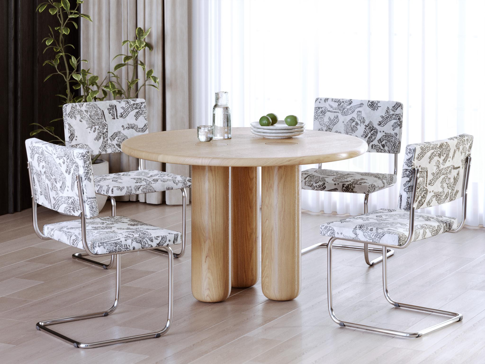 Moldovan Organic Modern Round Solid Oak Dining Table in Natural Finish For Sale