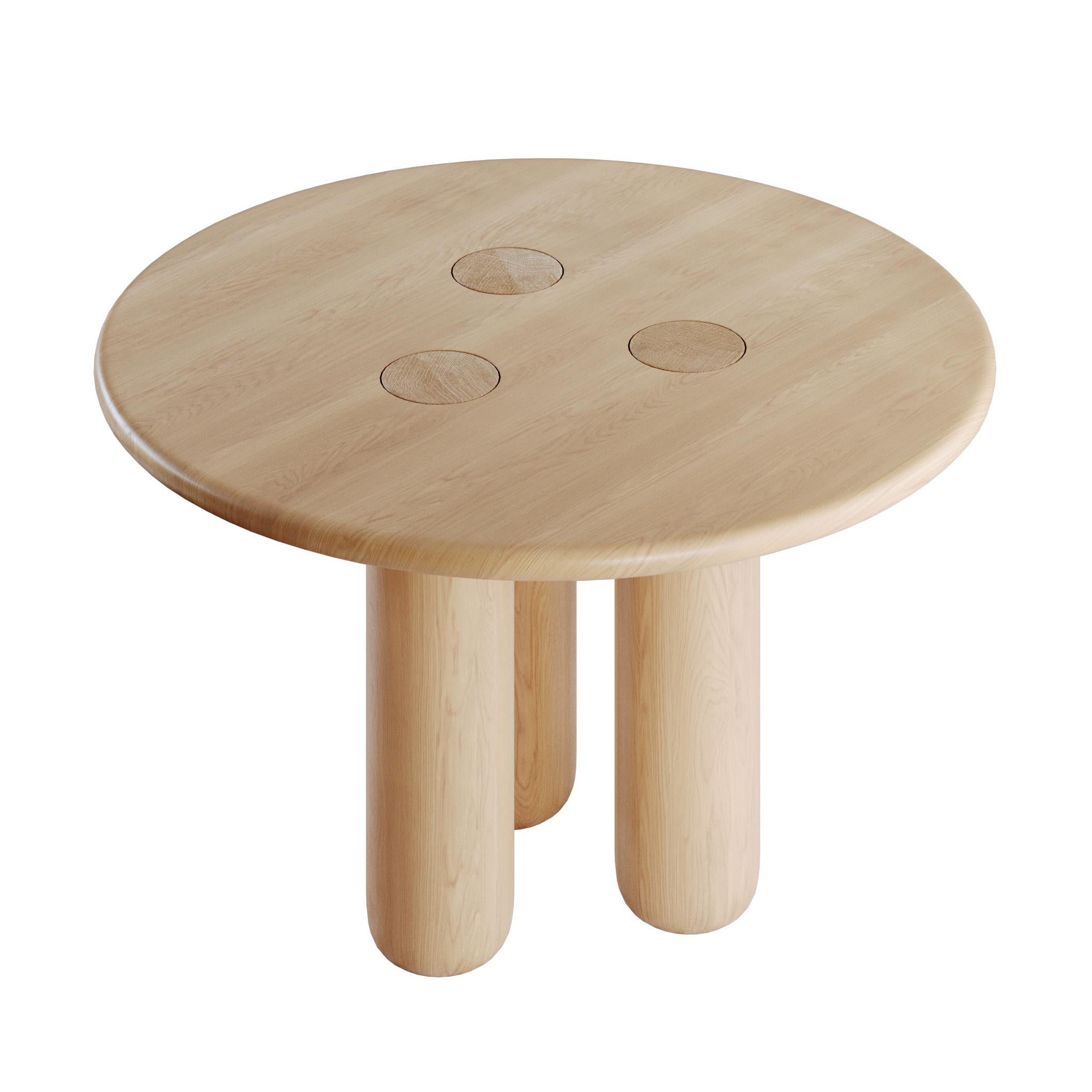Hand-Crafted Organic Modern Round Solid Oak Dining Table in Natural Finish For Sale