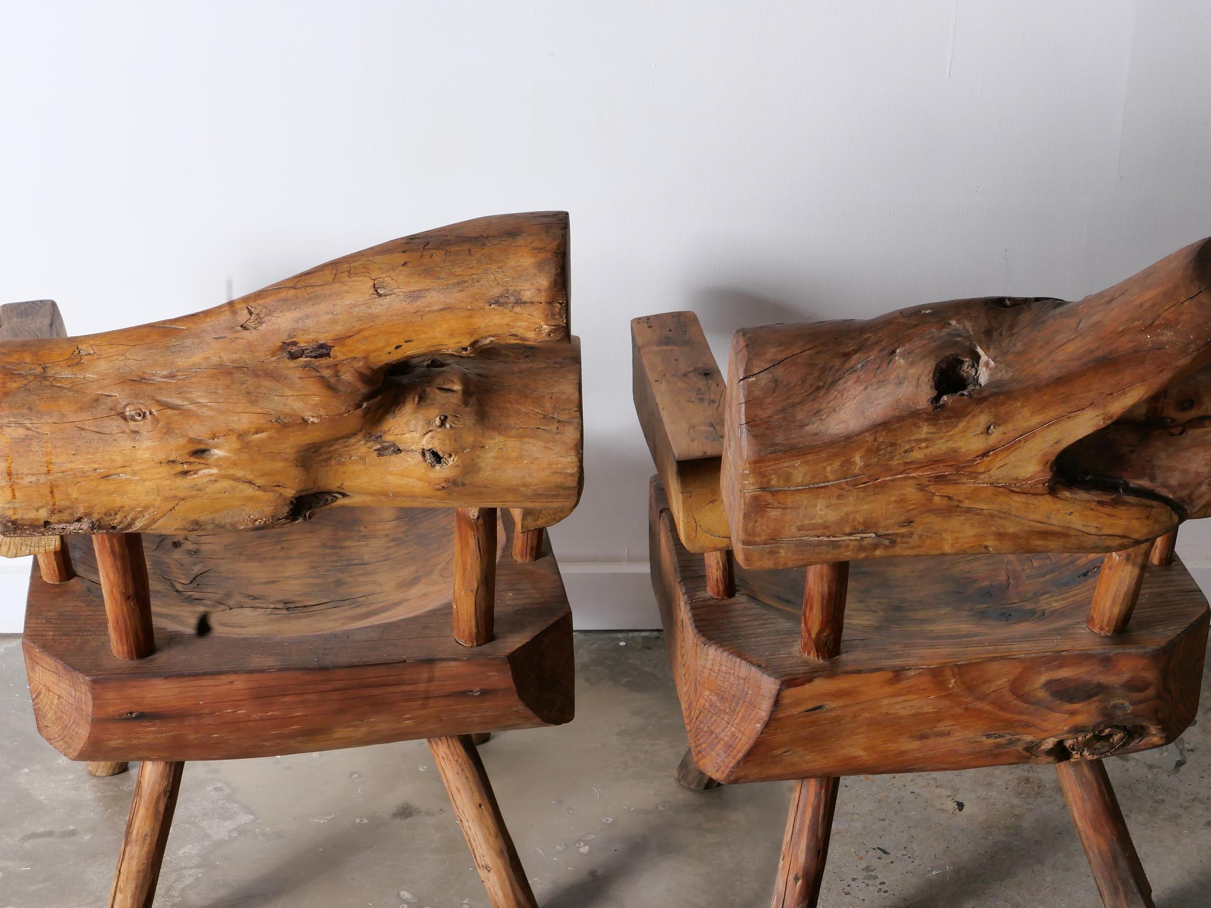 Pareja de sillones de madera de sabino modernos y ecológicos en venta 3