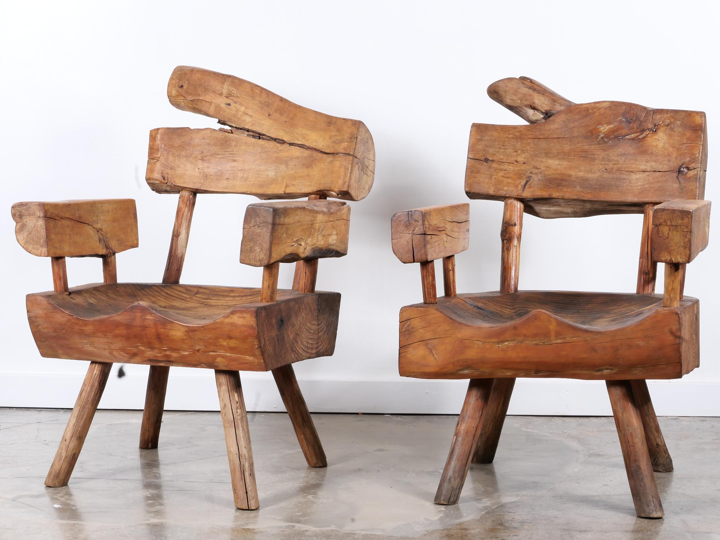 Pareja de sillones de madera de sabino modernos y ecológicos Madera dura en venta