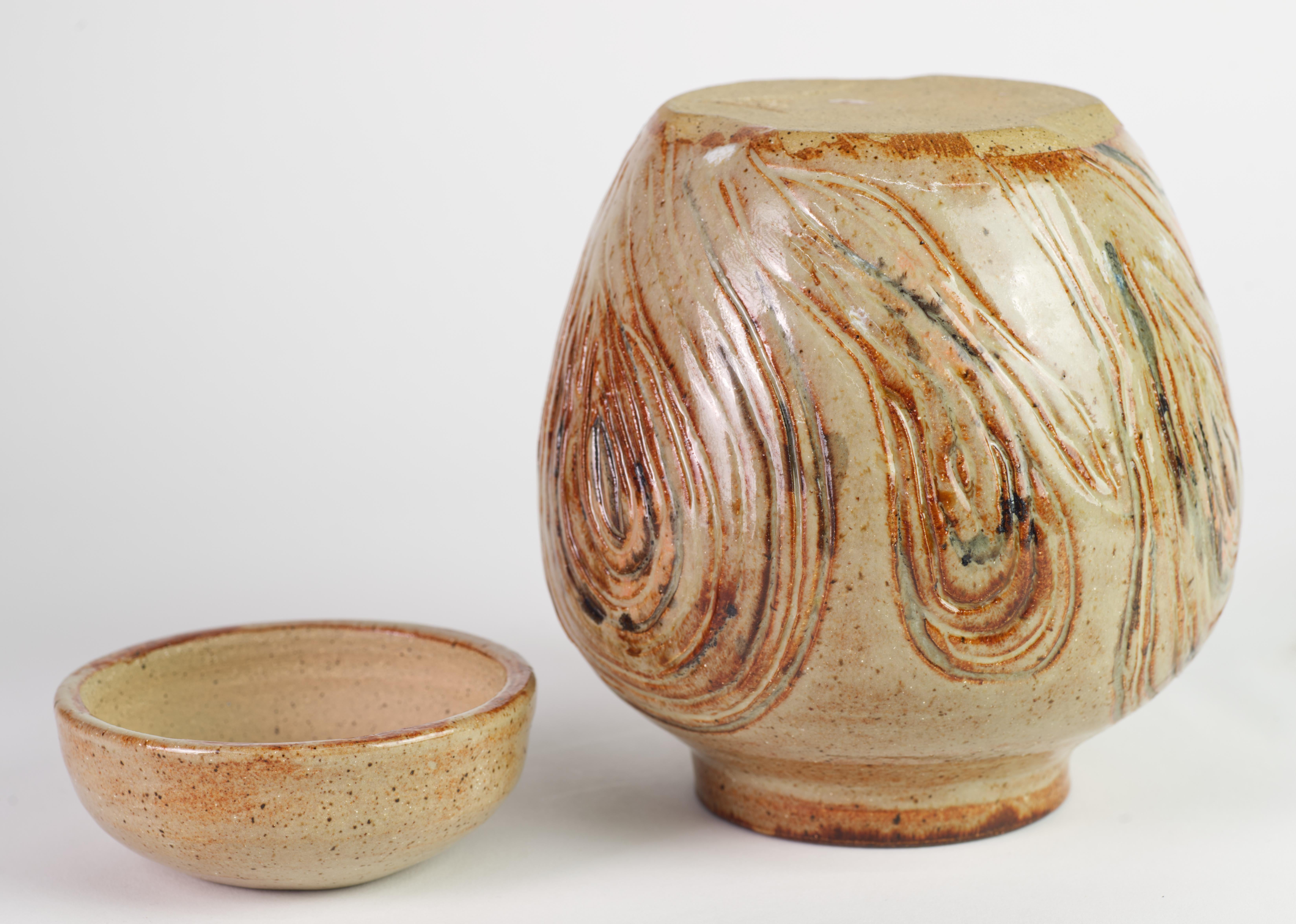 Smaltato Vasetto di zenzero organico moderno Scraffito, American Art Studio Pottery in vendita