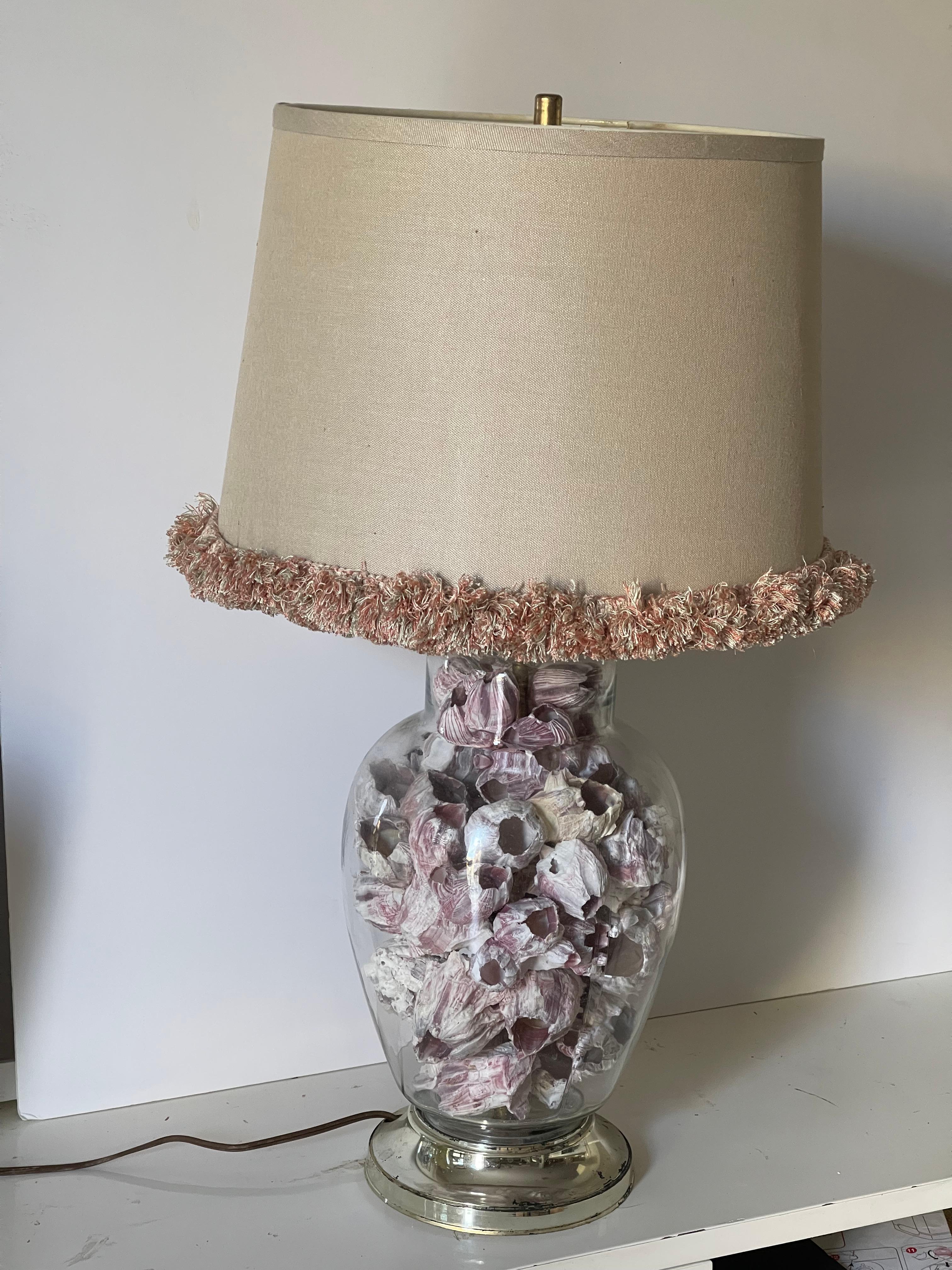 Organic Modern Sea Shells Barnacle Ginger Jar  Lamp In Good Condition For Sale In Boca Raton, FL