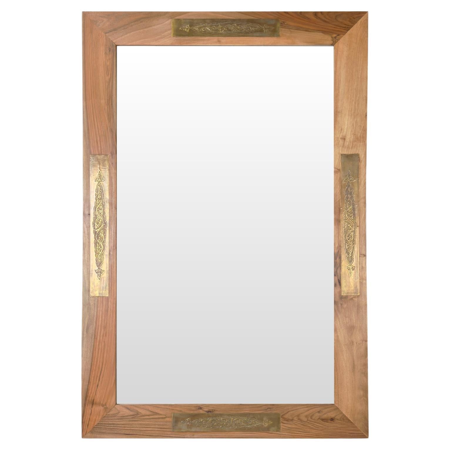 Miroir mural ou console de style Organic Modernity en noyer et laiton au design filigrané en vente