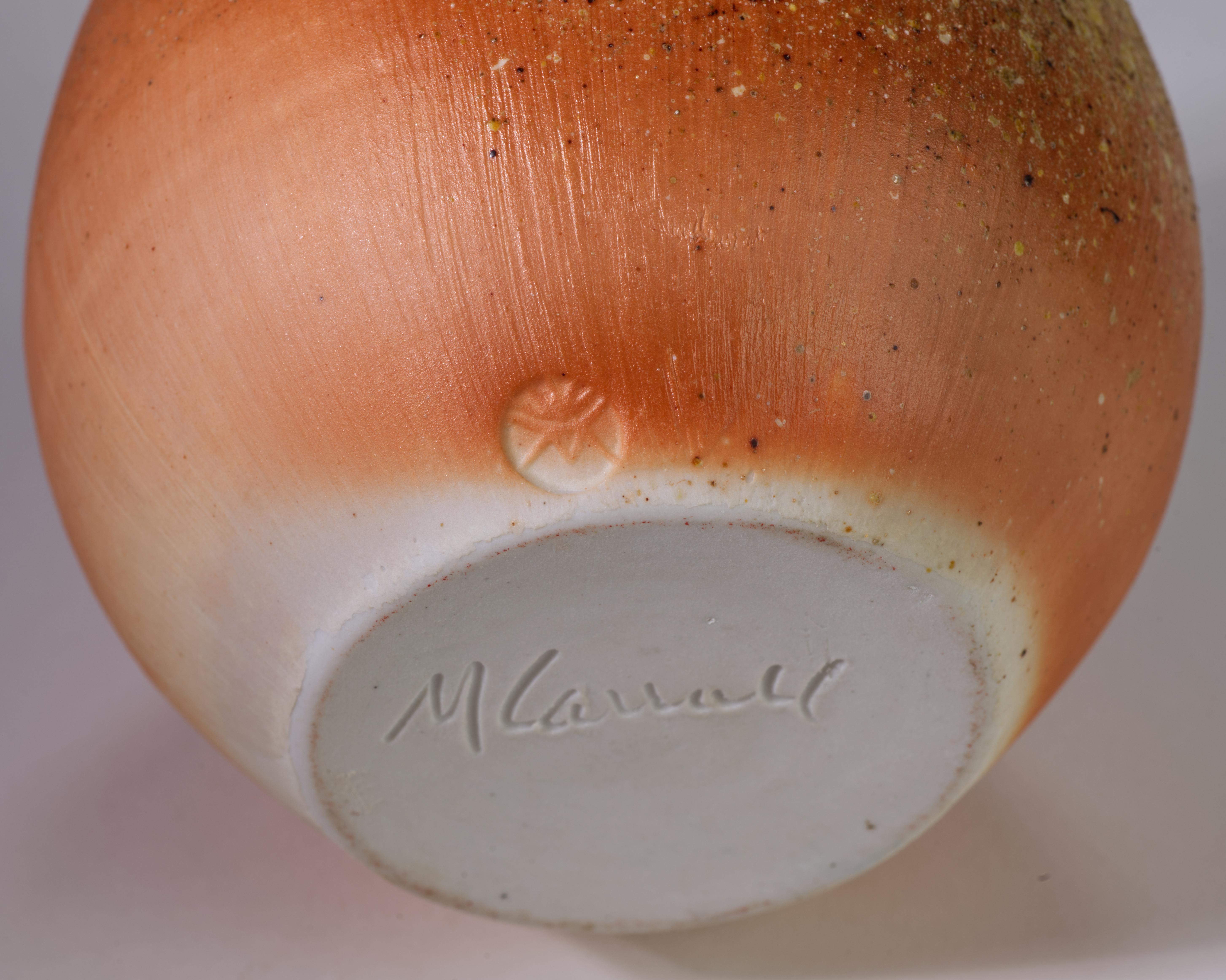 Vaso a bocciolo organico moderno con smalto testurizzato, Studio A Pottery In condizioni buone in vendita a Clifton Springs, NY