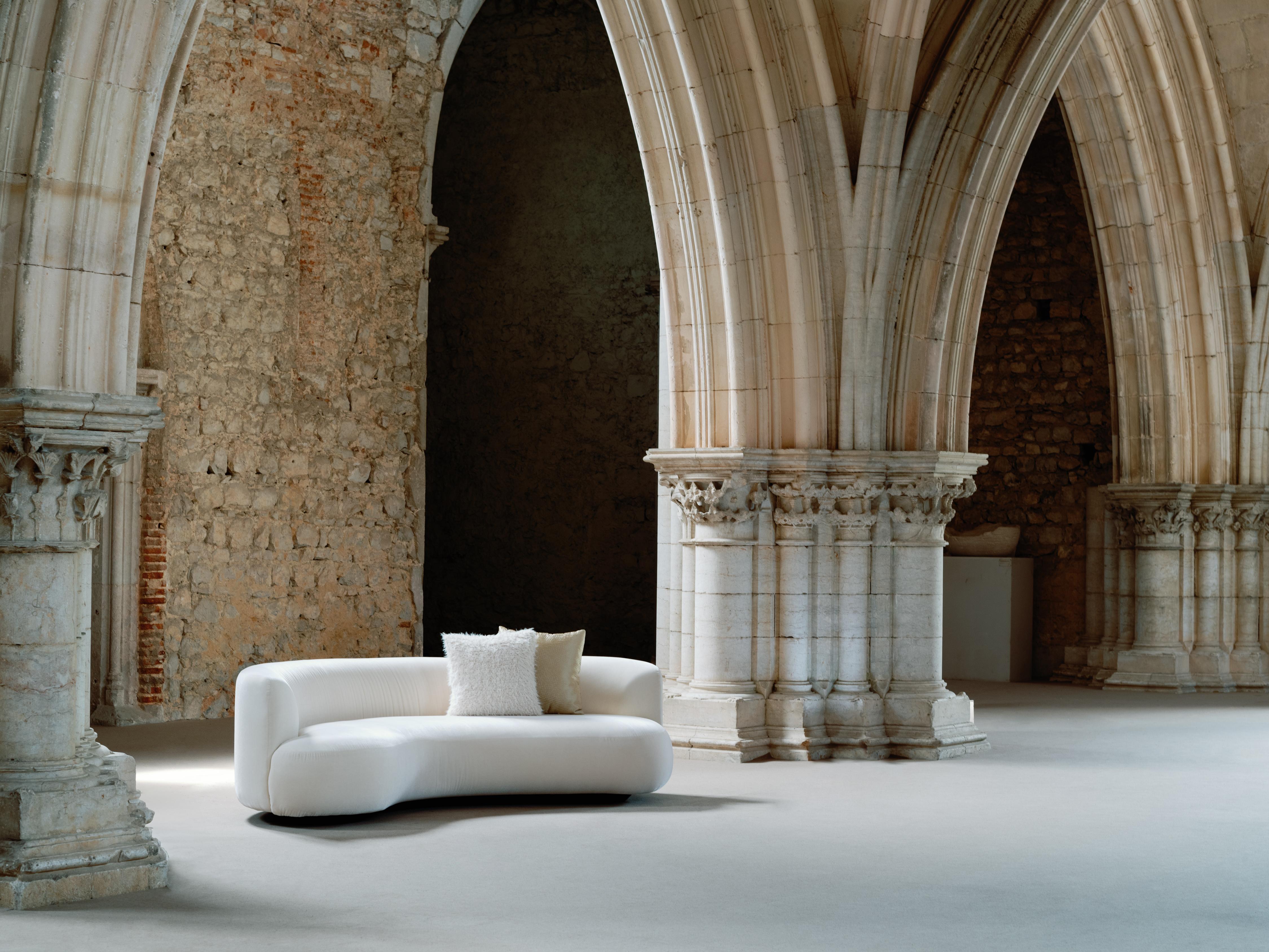 Organic Modern Twins Sofa, DEDAR Beige Mohair, Handmade Portugal by Greenapple In New Condition For Sale In Lisboa, PT