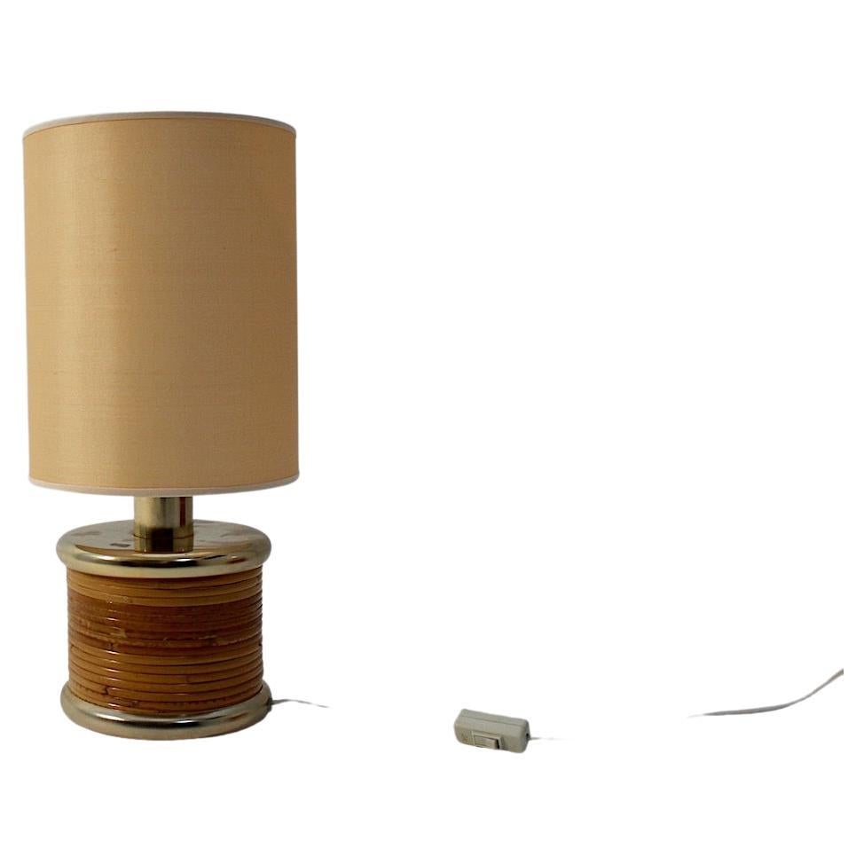 Lampe de bureau circulaire en laiton organique et moderne, dorée, Italie, années 1970 en vente