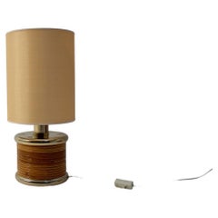 Goldene runde Rattan-Messing-Tischlampe, Organische Moderne, Italien, 1970er Jahre