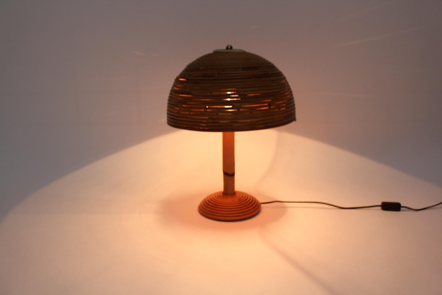Organic Modern Vintage Rattan Bamboo Brass Table Lamp Mushroom 1970s Italy For Sale 4