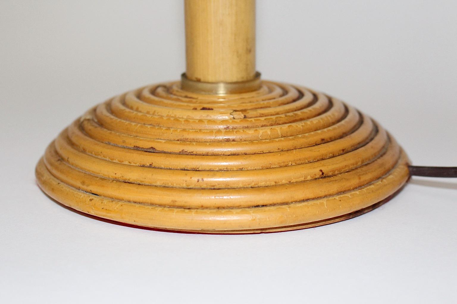 Organic Modern Vintage Ratán Bambú Latón Lámpara de mesa Champiñón Años 70 Italia en venta 1