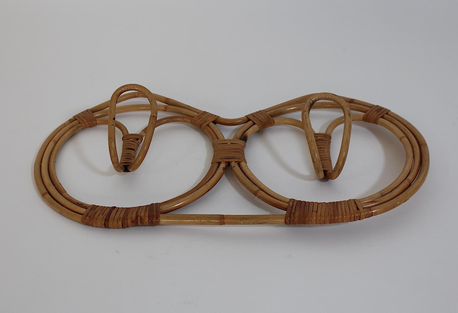 Mid-Century Modern Organic Modern Vintage Rattan Bamboo Coat Hooks Franco Albini Franca Helg Italy For Sale