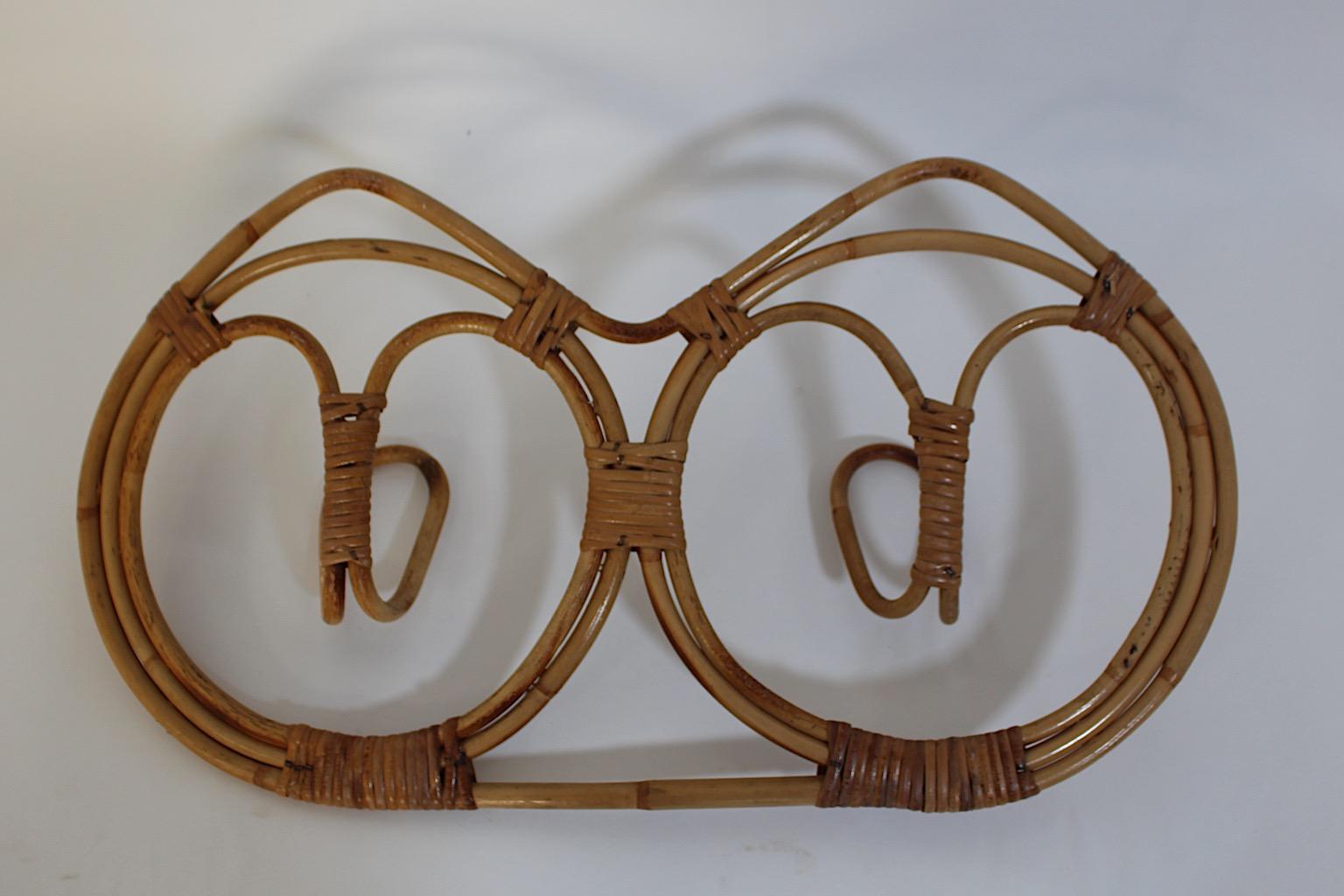 Organic Modern Vintage Rattan Bamboo Coat Hooks Franco Albini Franca Helg Italy For Sale 4