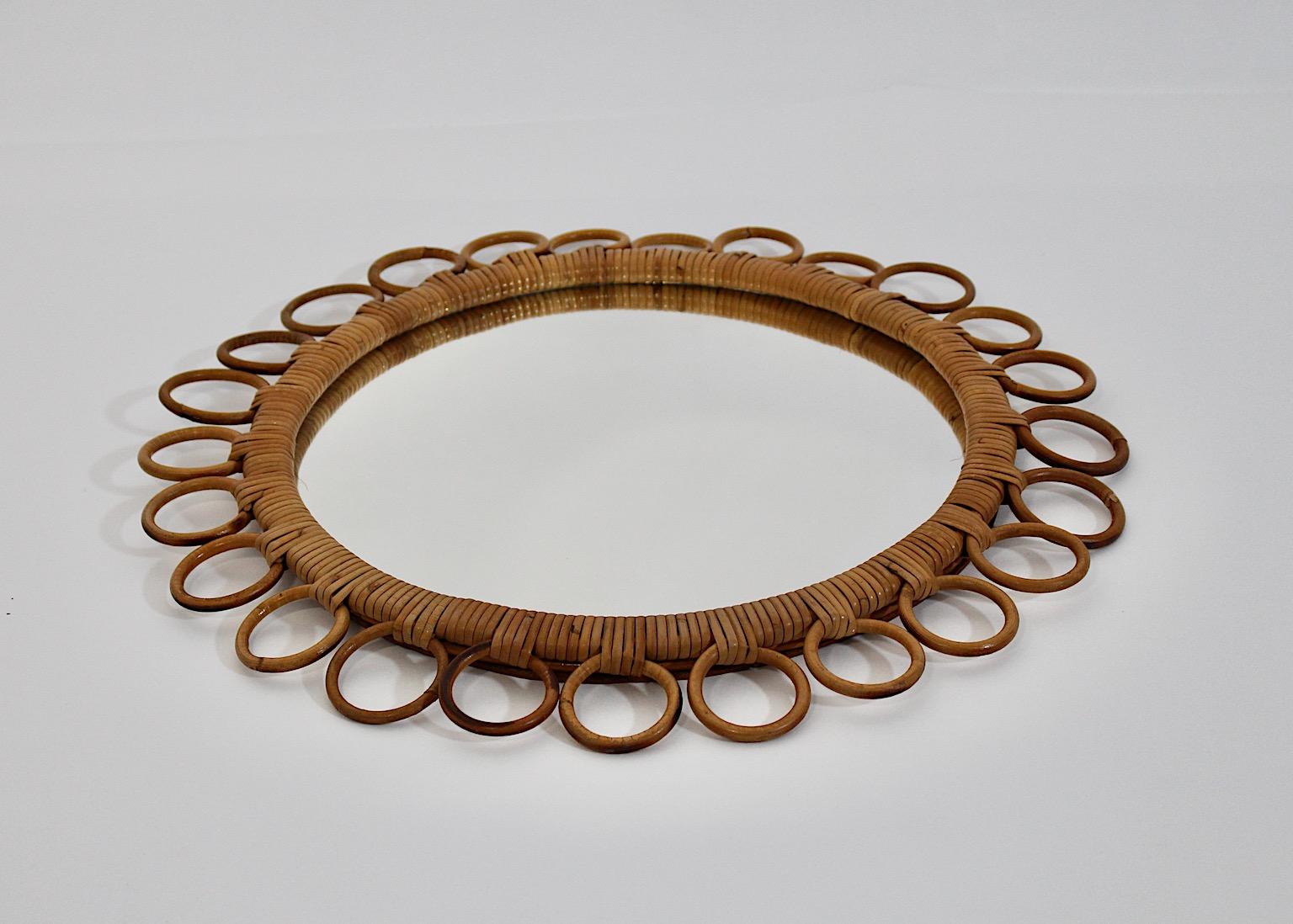 Mid-20th Century Organic Modern Vintage Rattan Circular Loops Wall Mirror 1950s Italy For Sale