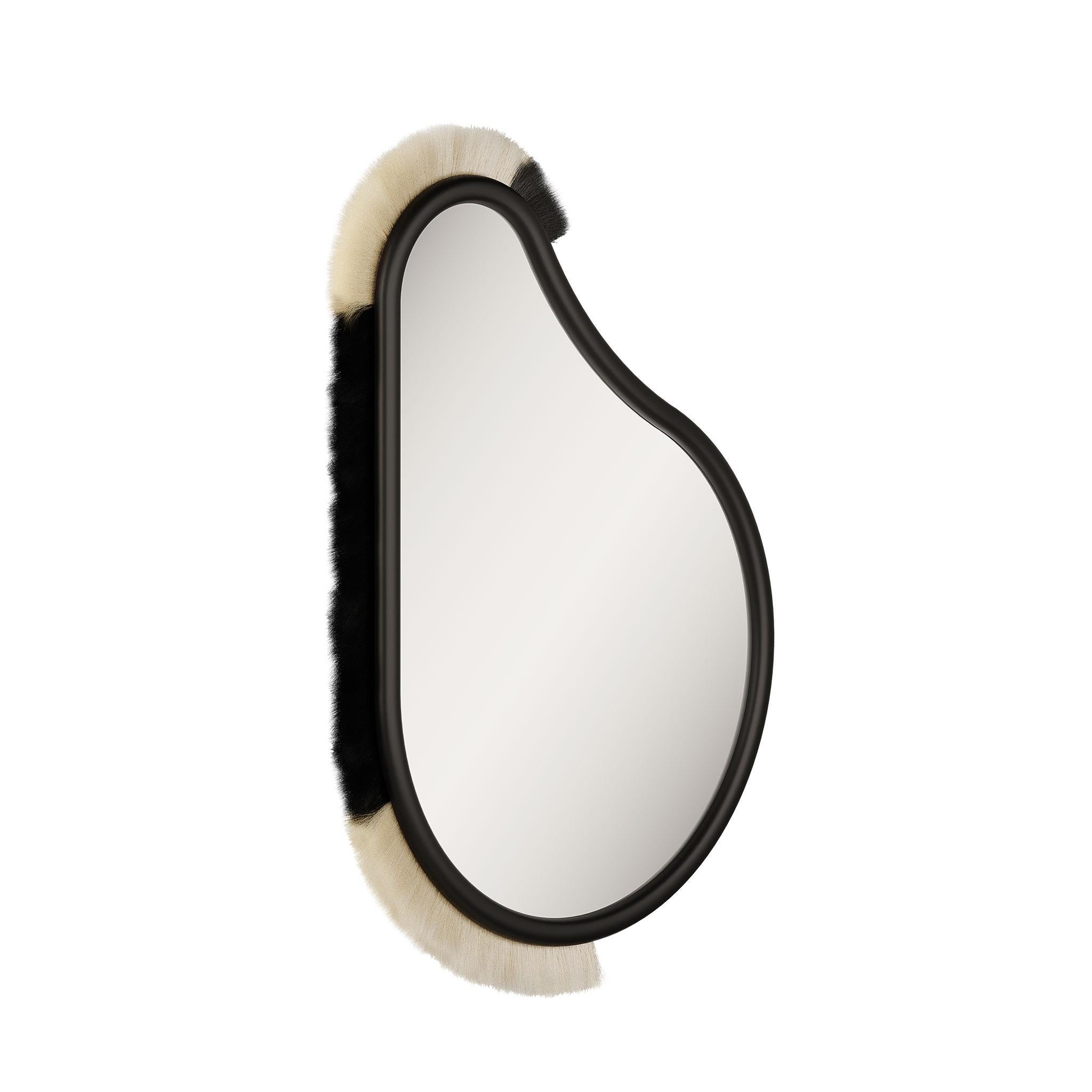 Organic Modern Modern Customizable Wall Mirror Shape in Natural Fiber Black Matte Lacquer For Sale