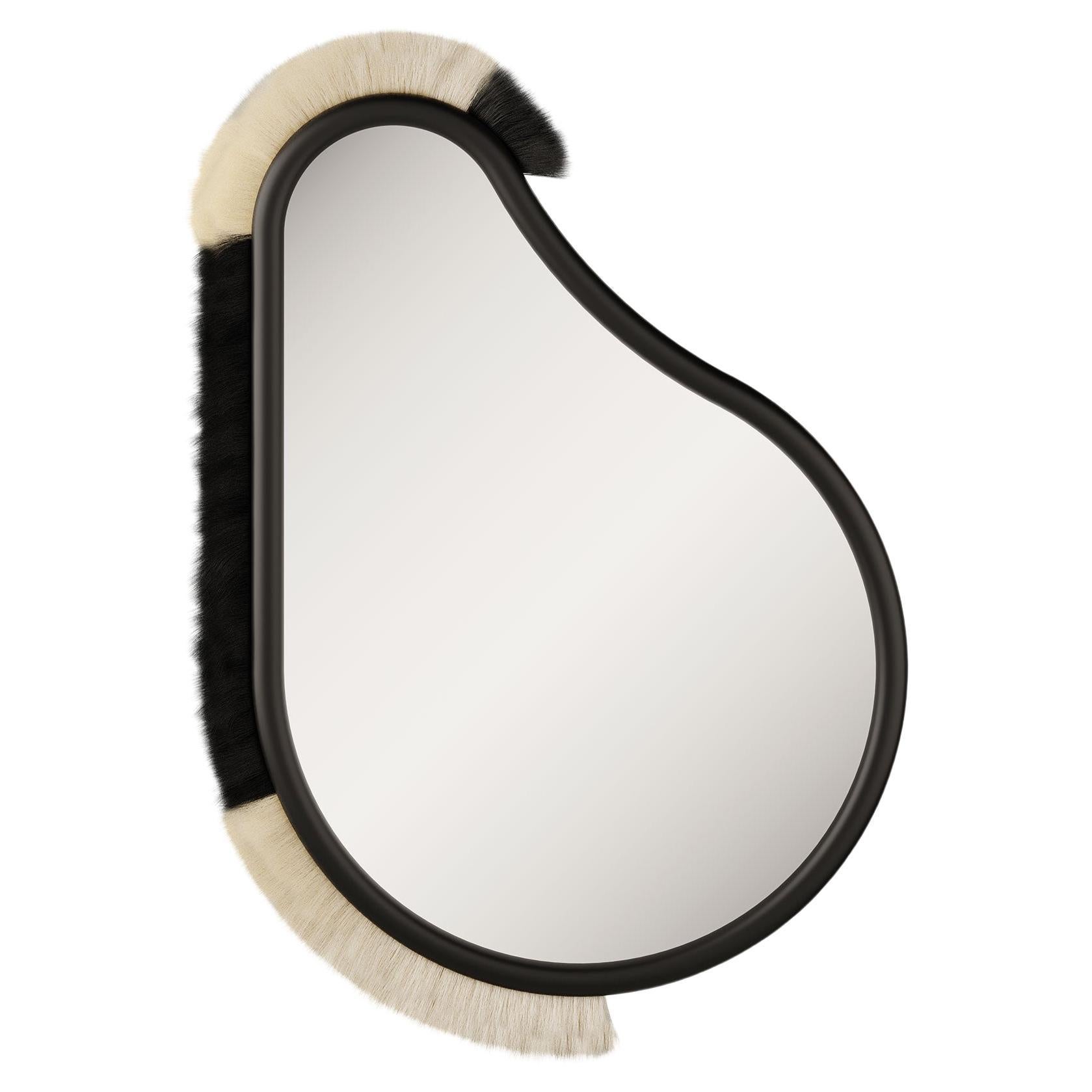 Modern Customizable Wall Mirror Shape in Natural Fiber Black Matte Lacquer For Sale