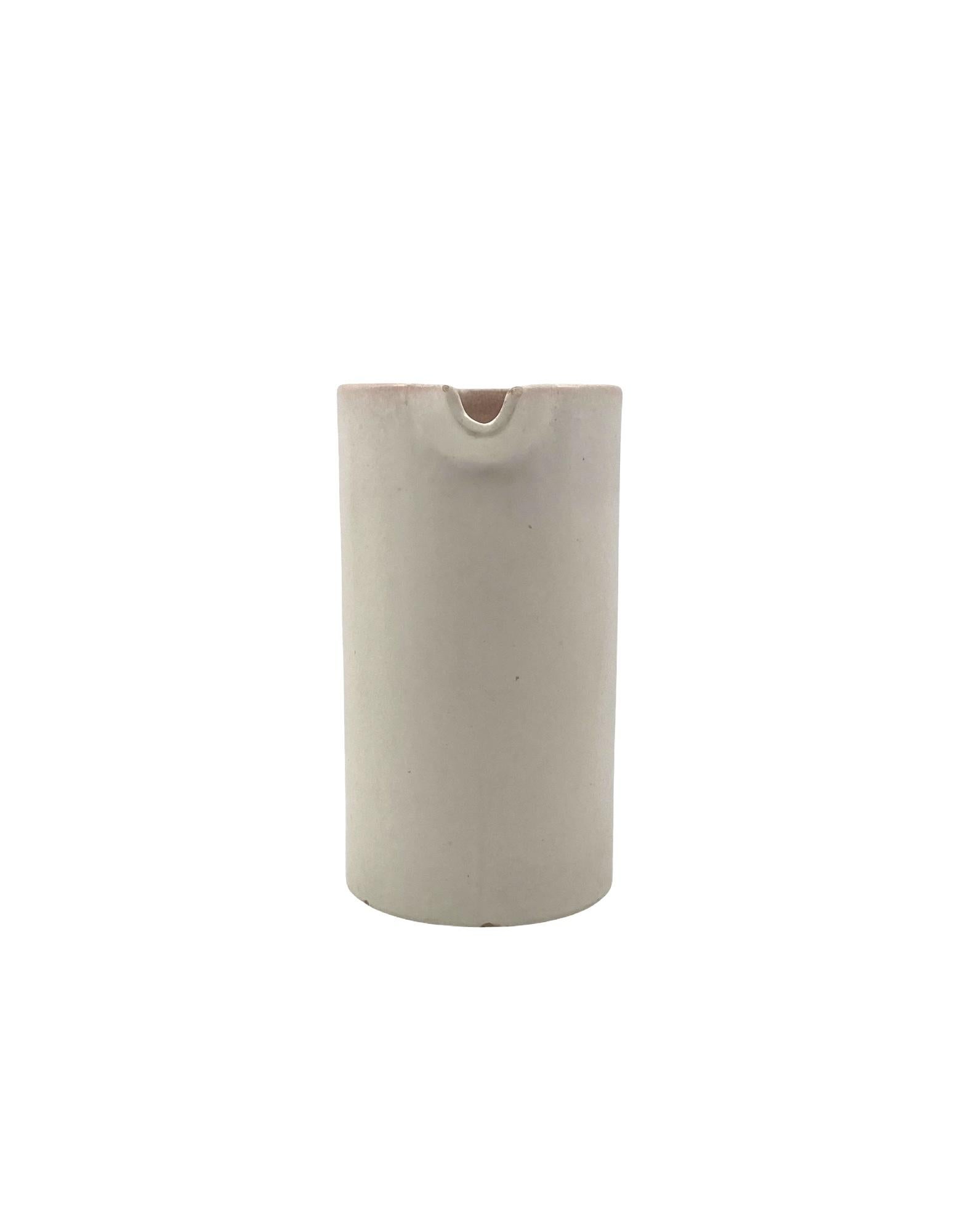Italian Organic modern white ceramic vase / jug, La Sfera Italy 1980s For Sale