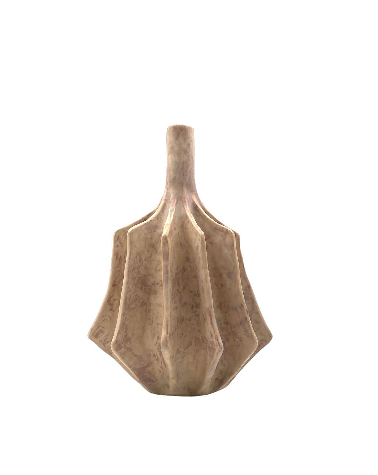 Organic modern white earthenware vase, France 1970s in vendita 5